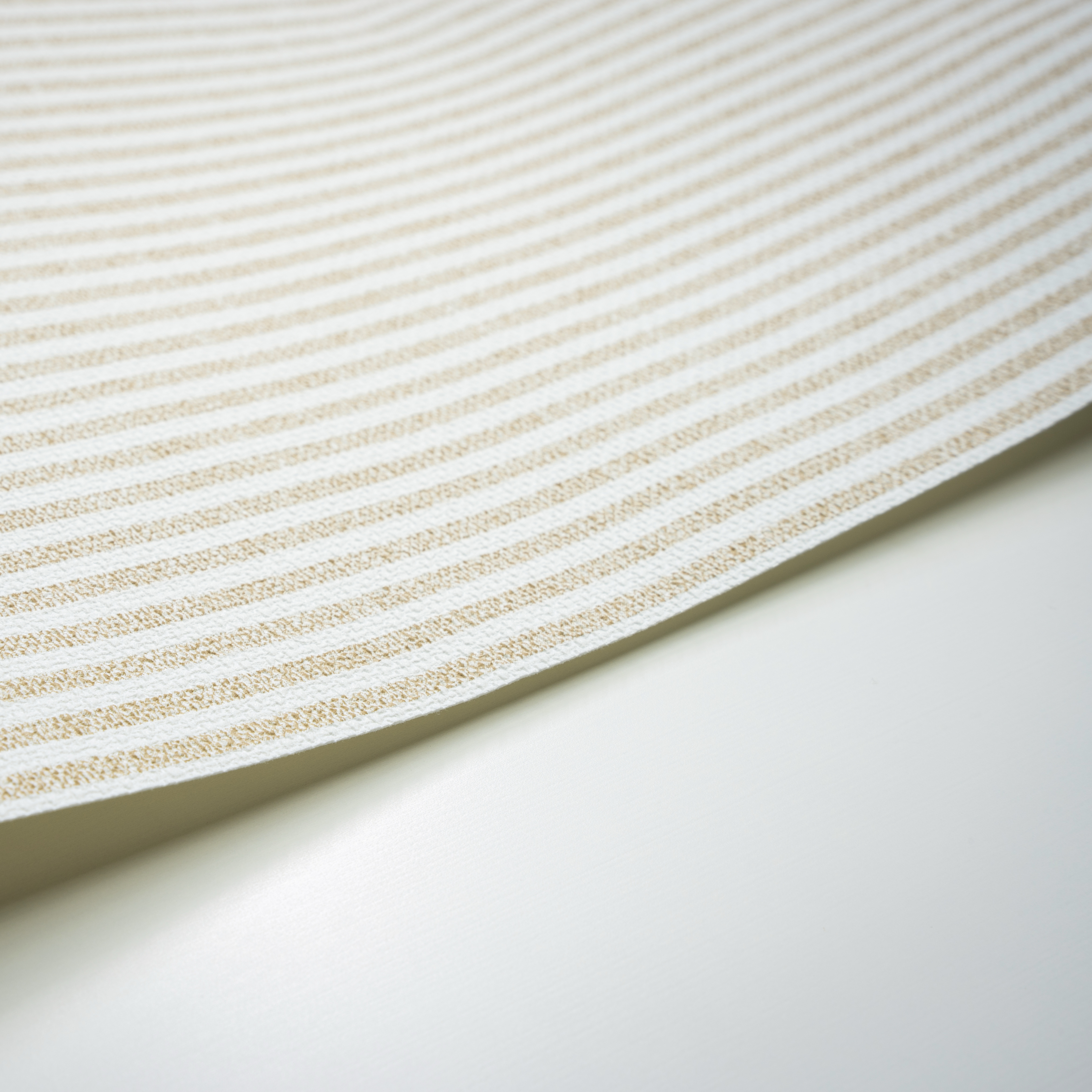 Papel pintado vinilo aplicación cola en pared Liso Linely pecan 6 beige  INSPIRE 53cmx10.05m lavable - 8