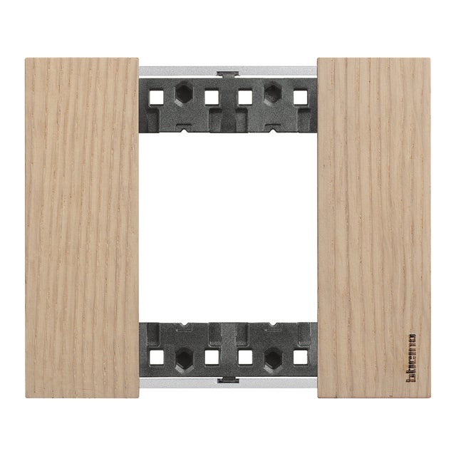 Placca 2 moduli serie Living Now BTICINO in Zama rovere