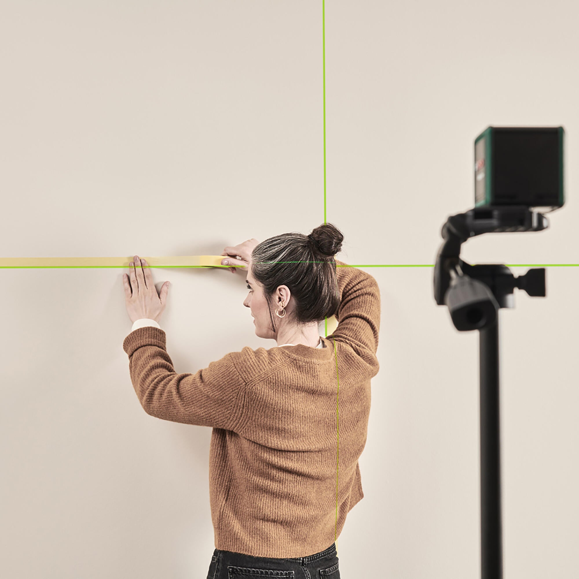 Niveau laser à croix vert BOSCH Quigo Green + 1 pince MM3 - 5