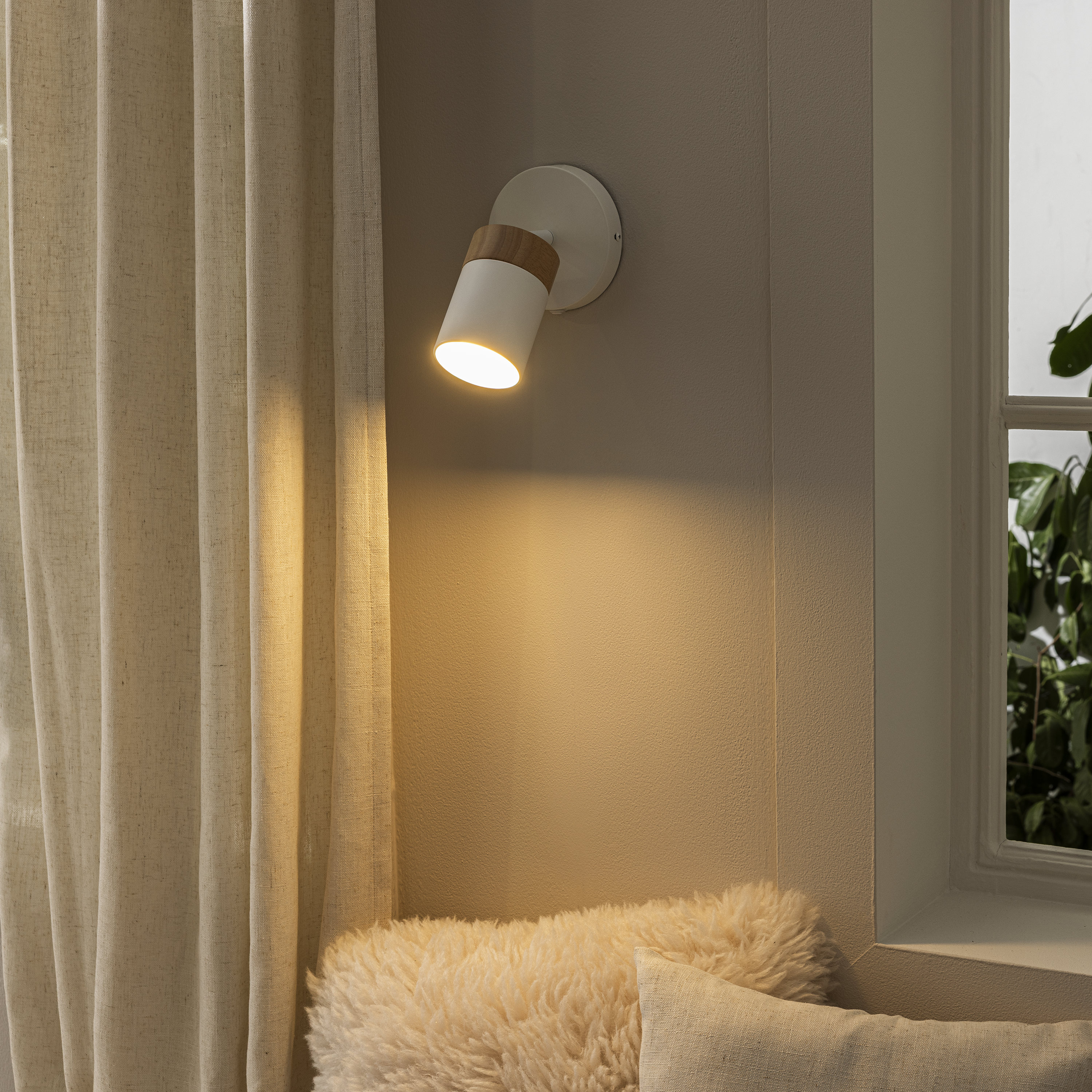 Foco 1L E14 8cm Tyanna branco - 8