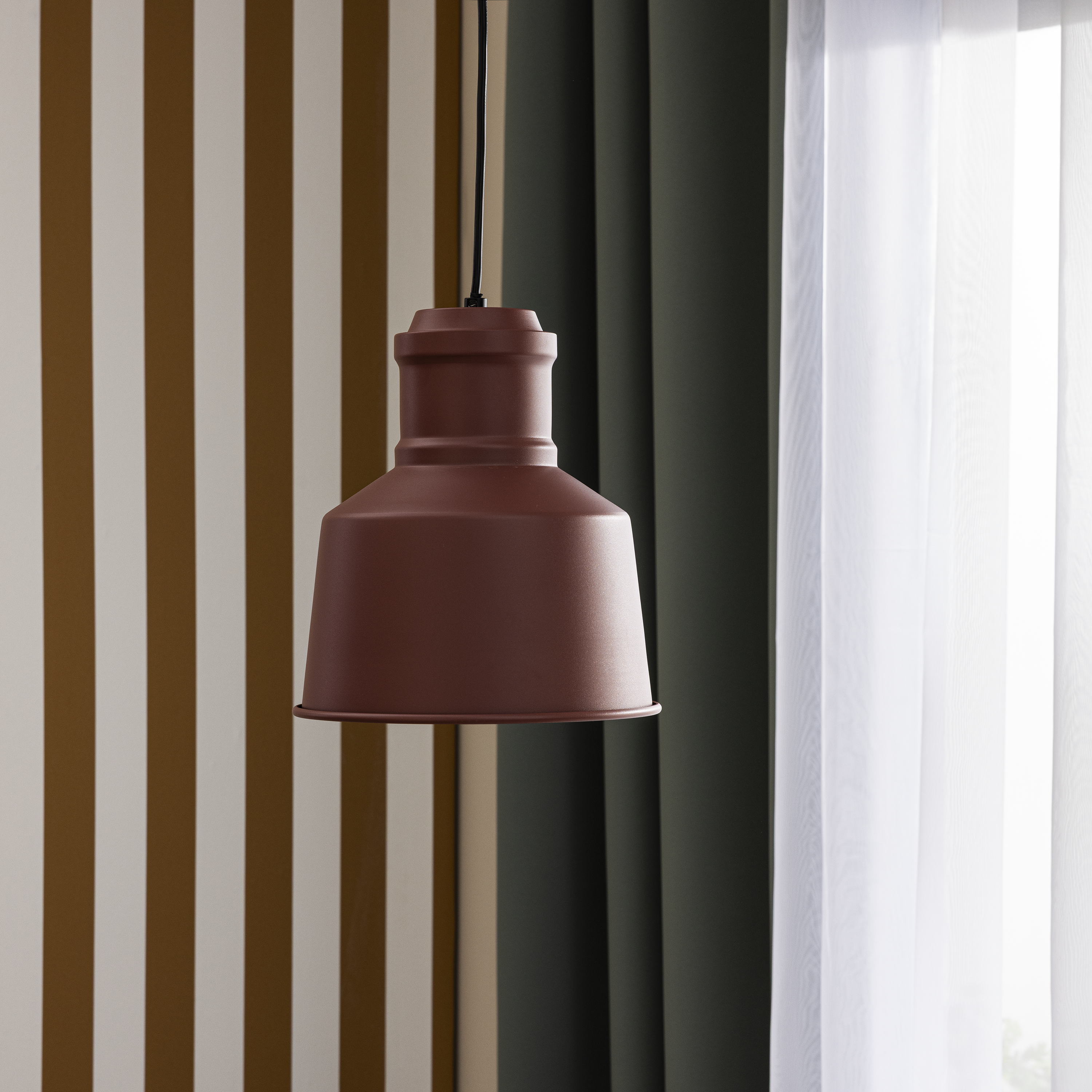 Lámpara de techo inspire 1 luces e27 22 cm roja