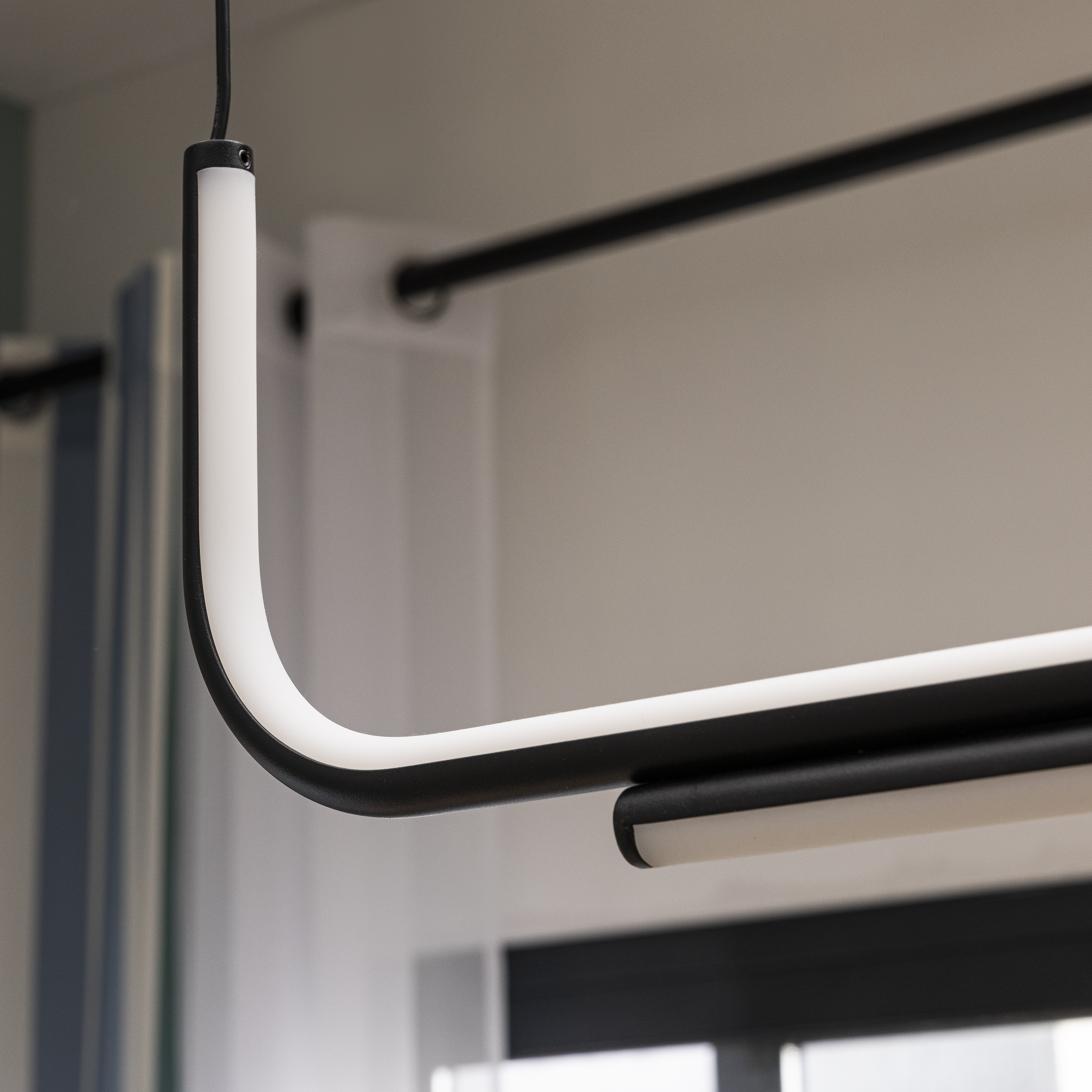 Lampa wisząca ze źródłem światła   N/A K  INSPIRE - 6