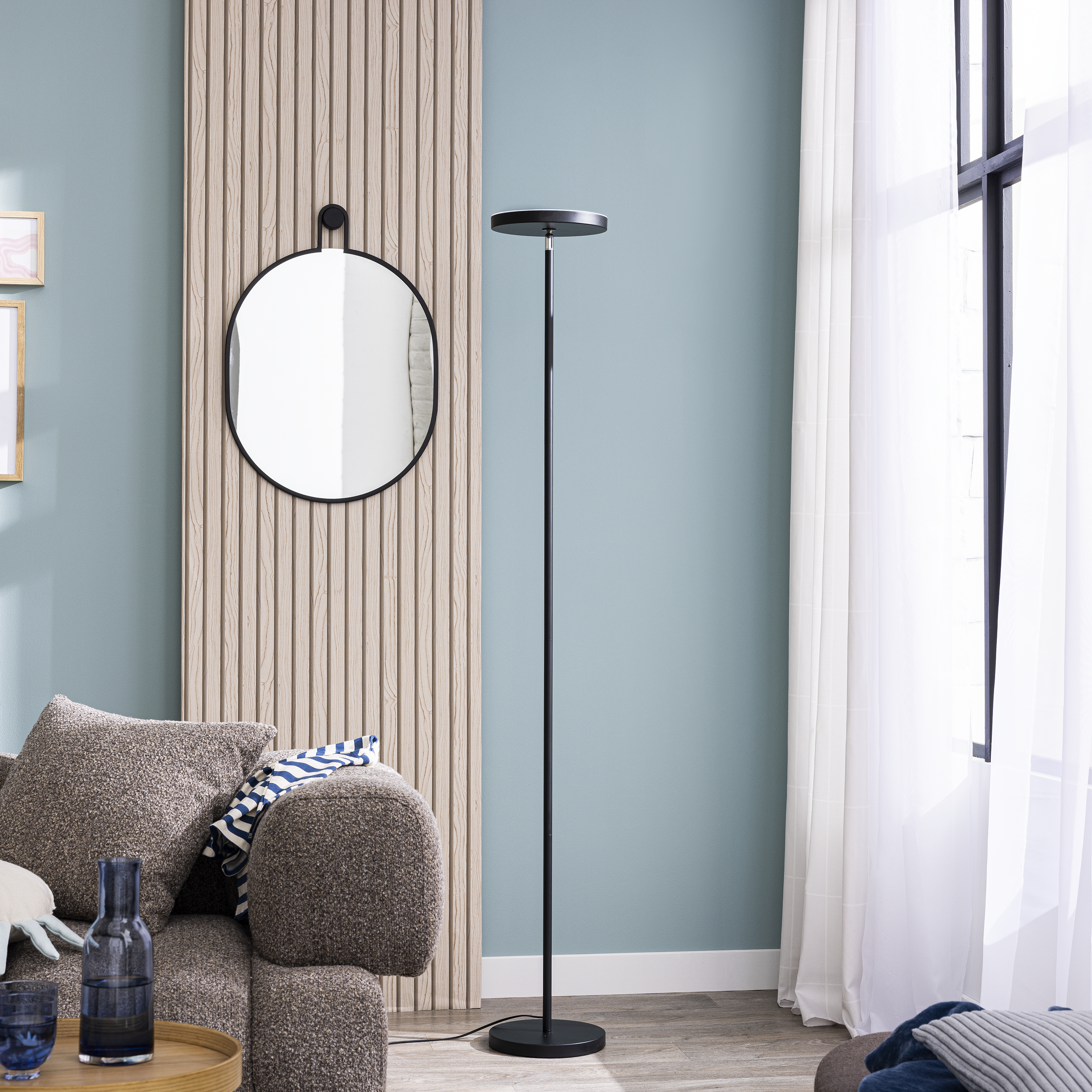 Lampa podłogowa Osana czarna LED Inspire - 5