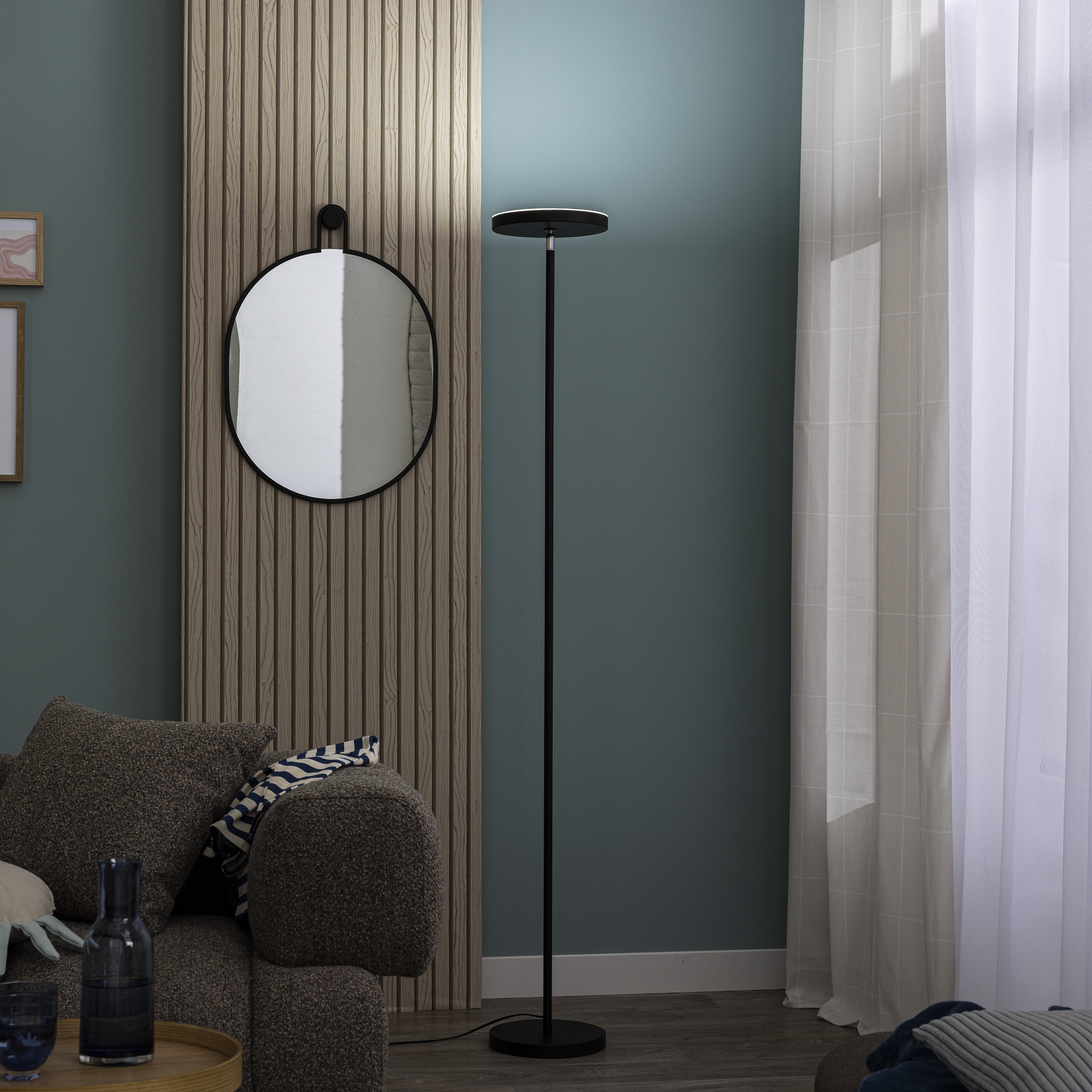 Lampa podłogowa Osana czarna LED Inspire