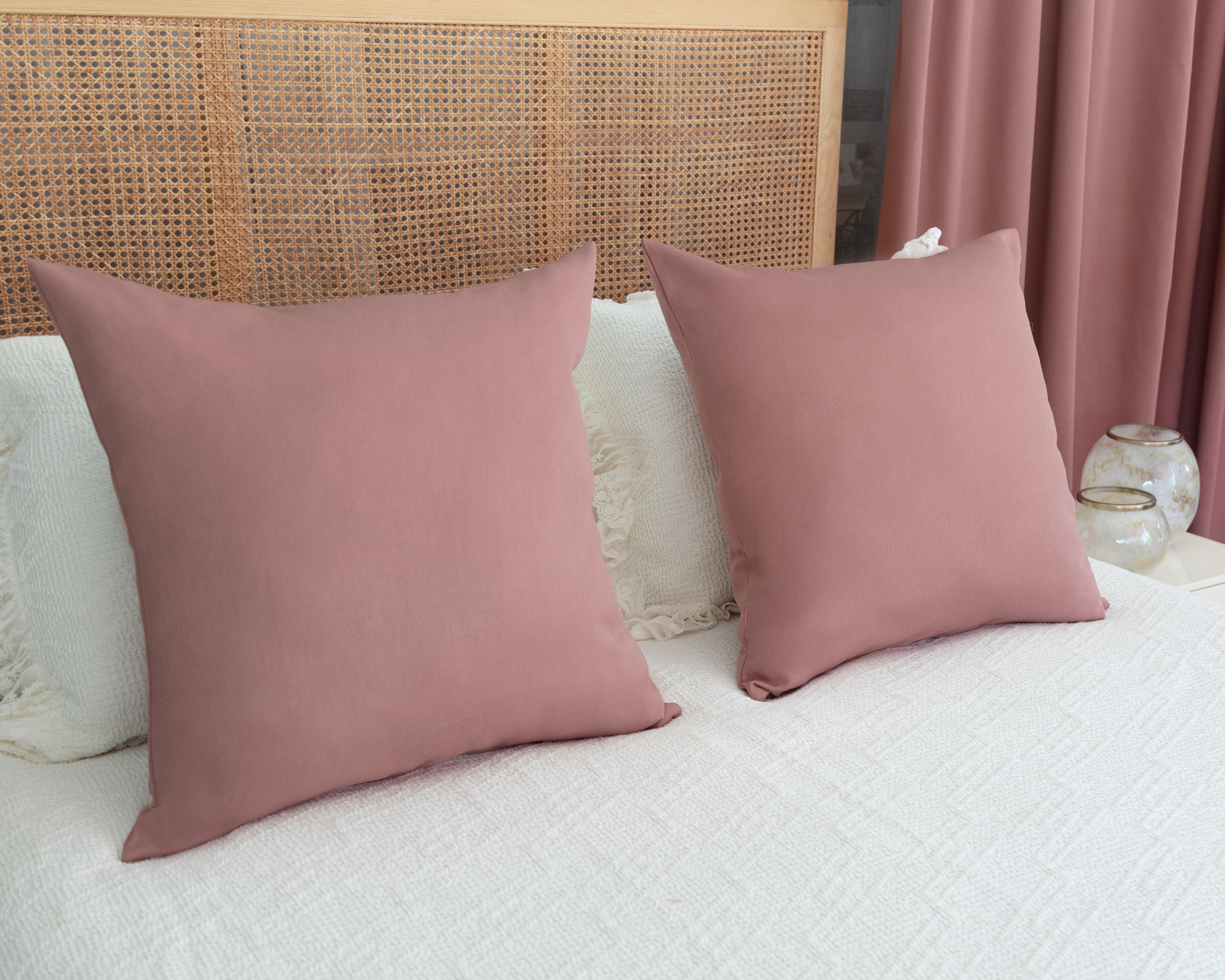 Funda de cojín cuadrada Horizon algodón poliéster liso rosa con cremallera RIOMA 60 x 60 cm - 3