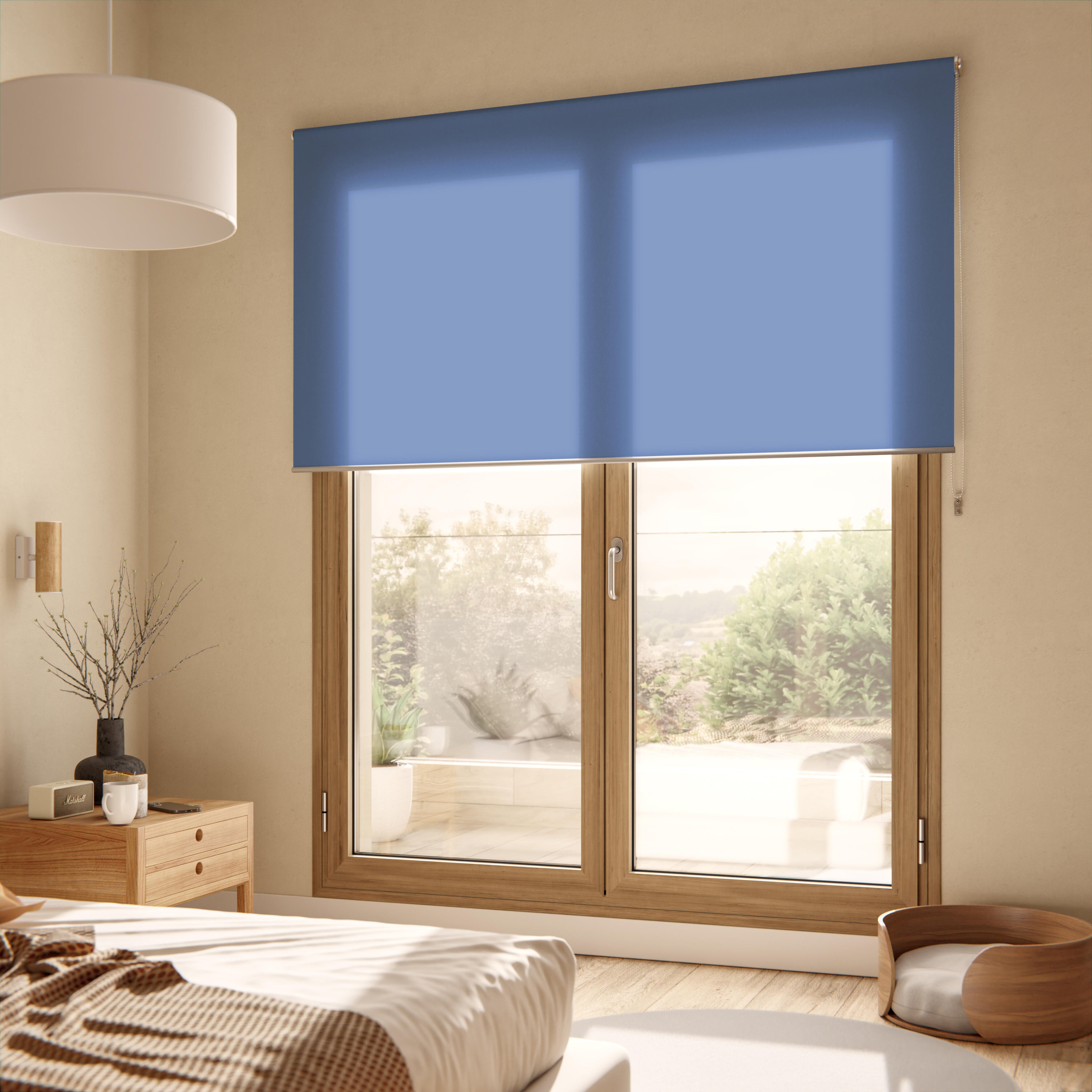 Estor enrollable translúcido con cadena miranda poliéster liso azul de 124x250cm