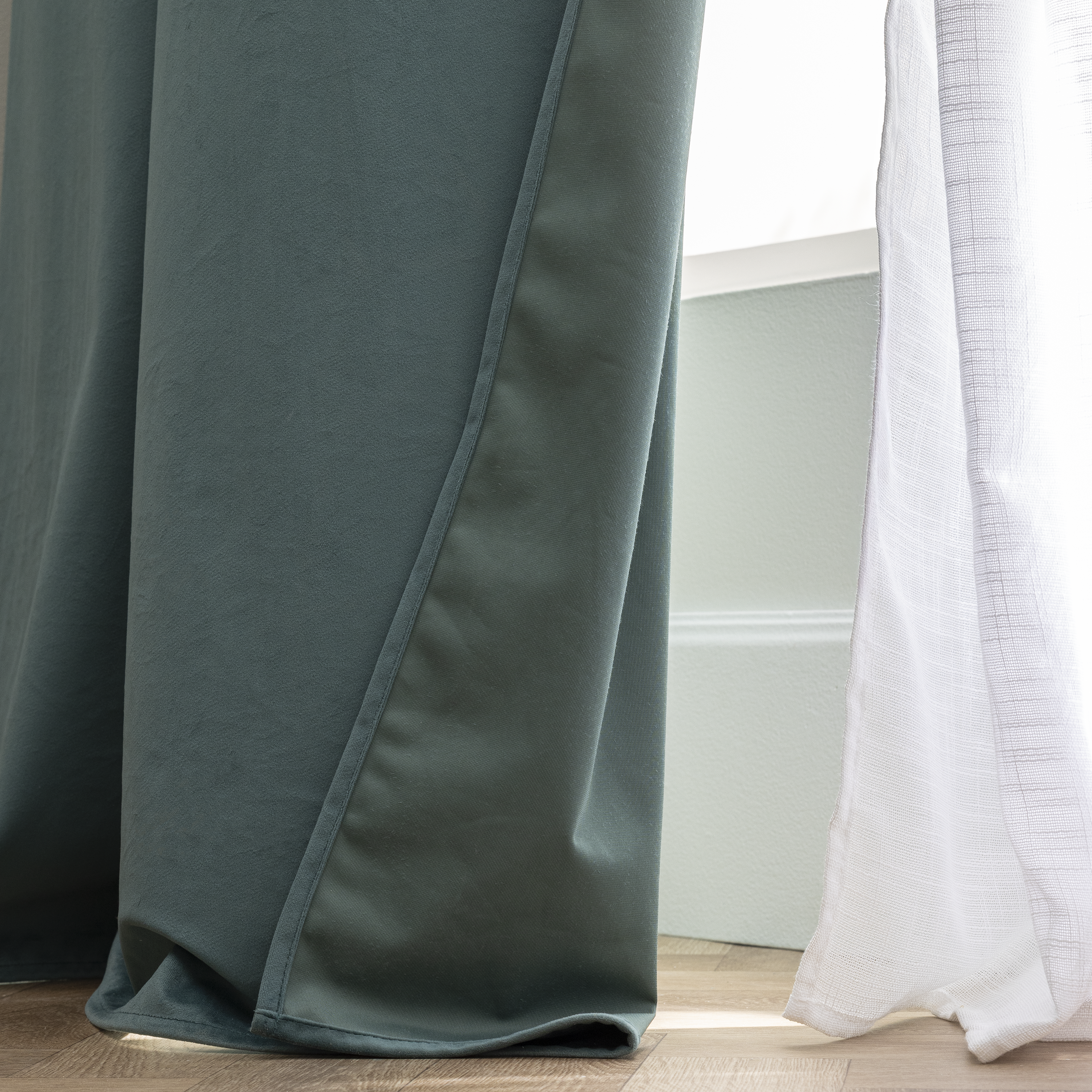 Zasłona welurowa Tony niebieska 200 x 280 cm na taśmie Inspire - 11