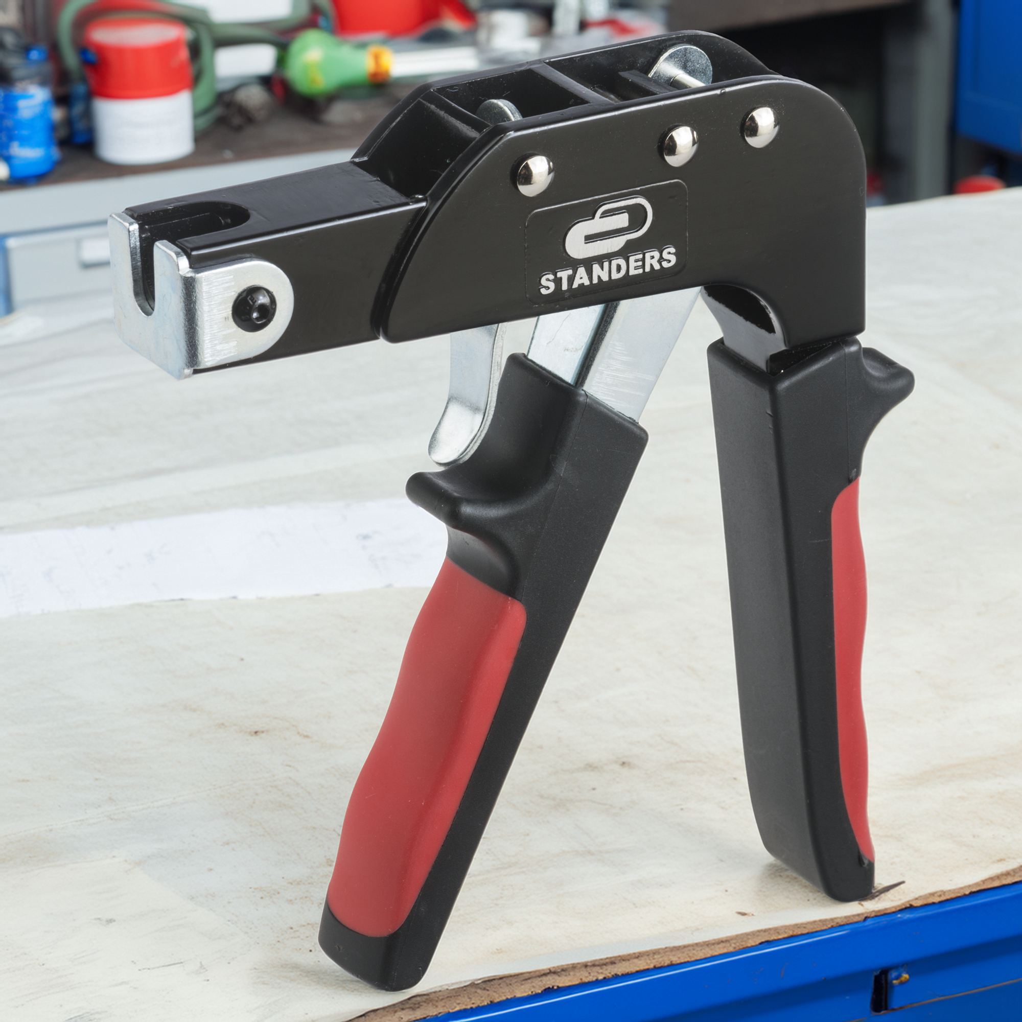 Pistolet montażowy Standers. - 1