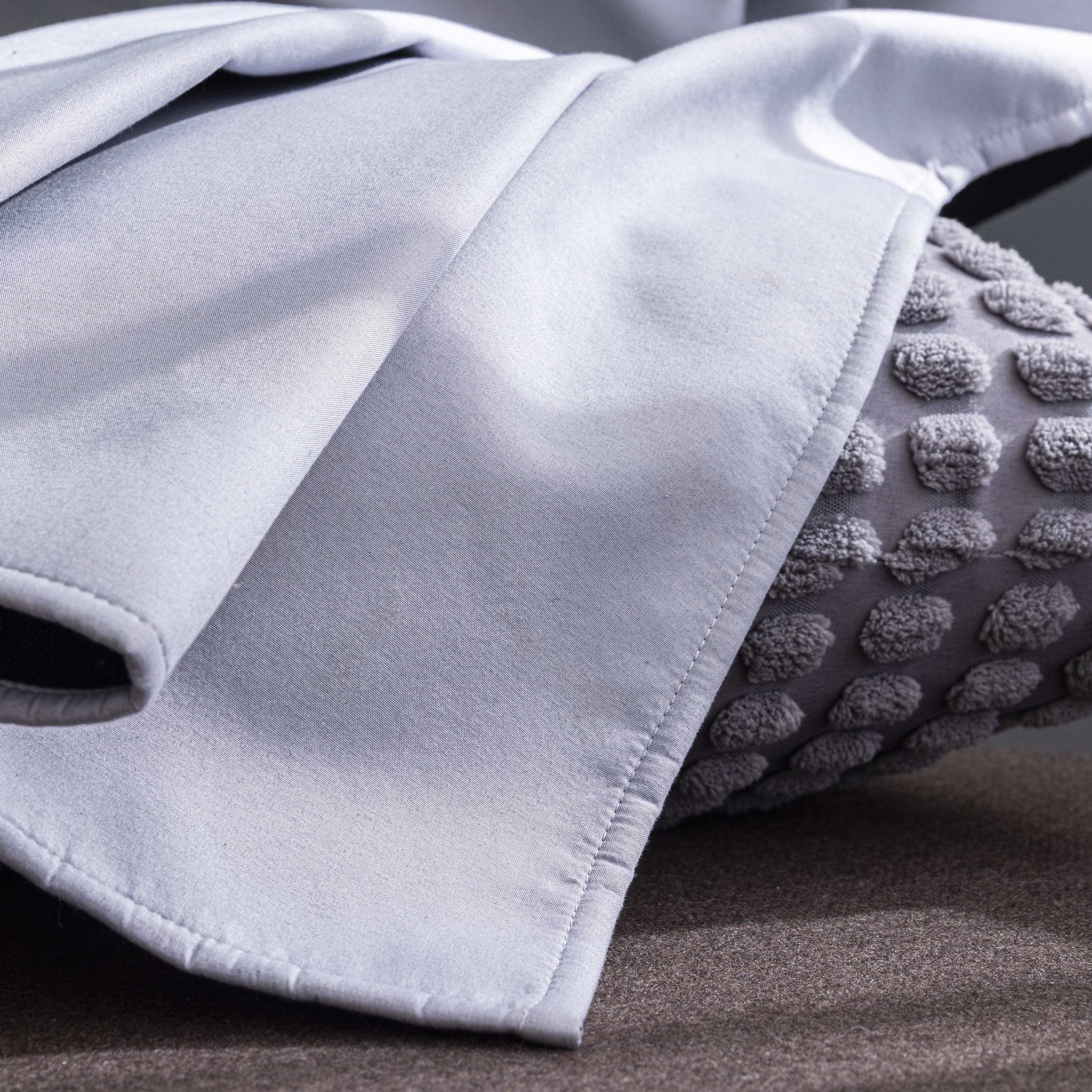 Cortina  ollaos Termica Dagmar  INSPIRE  gris granito de 140x280cm - 4