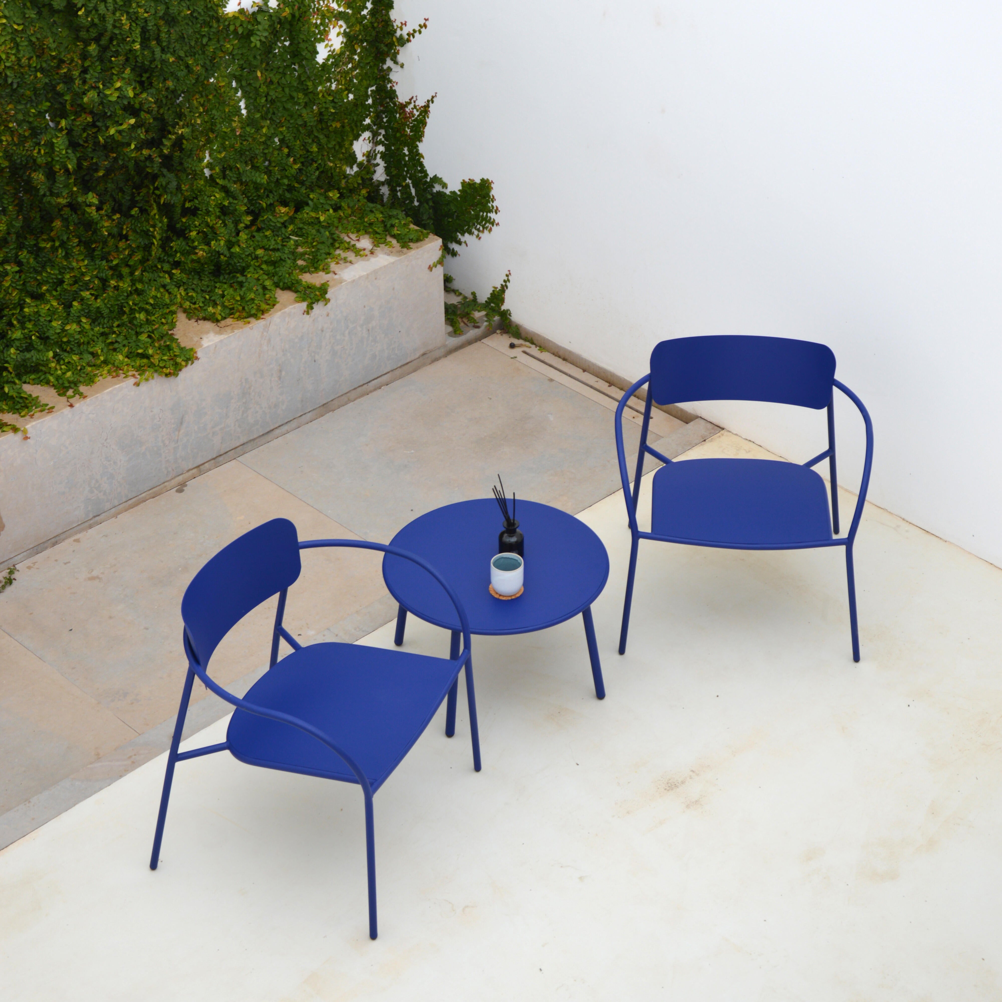 Table de jardin basse ARCANE Majorelle rond bleu 2 personnes - 5