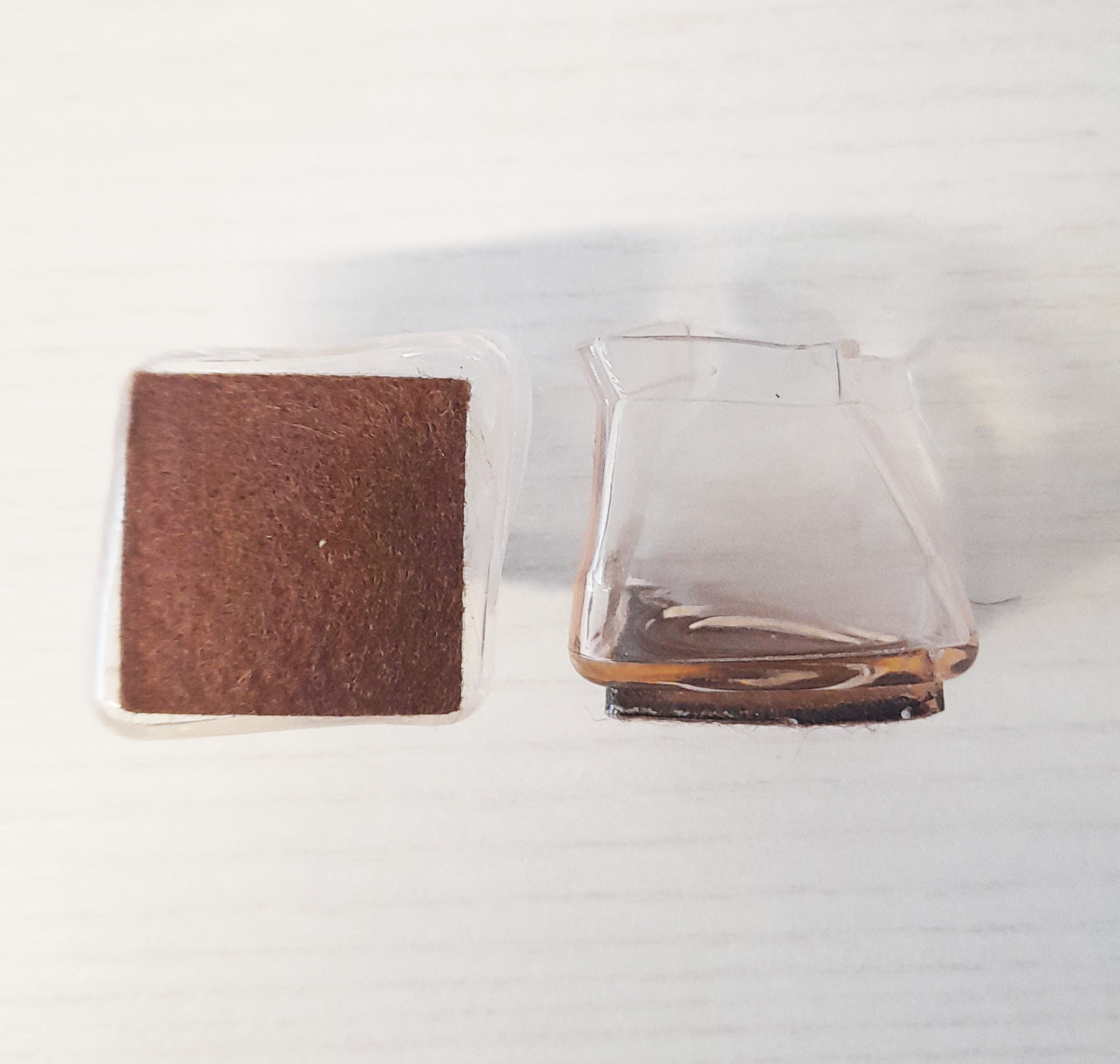 Sottopiede per mobile quadrato CLSFELQ/2 TRS 31 in silicone Trasparente 29 x 31 x H 33 mm, 2 pezzi - 2