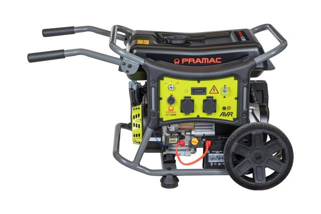 Gerador a gasolina 2450 W Pramac WX3200