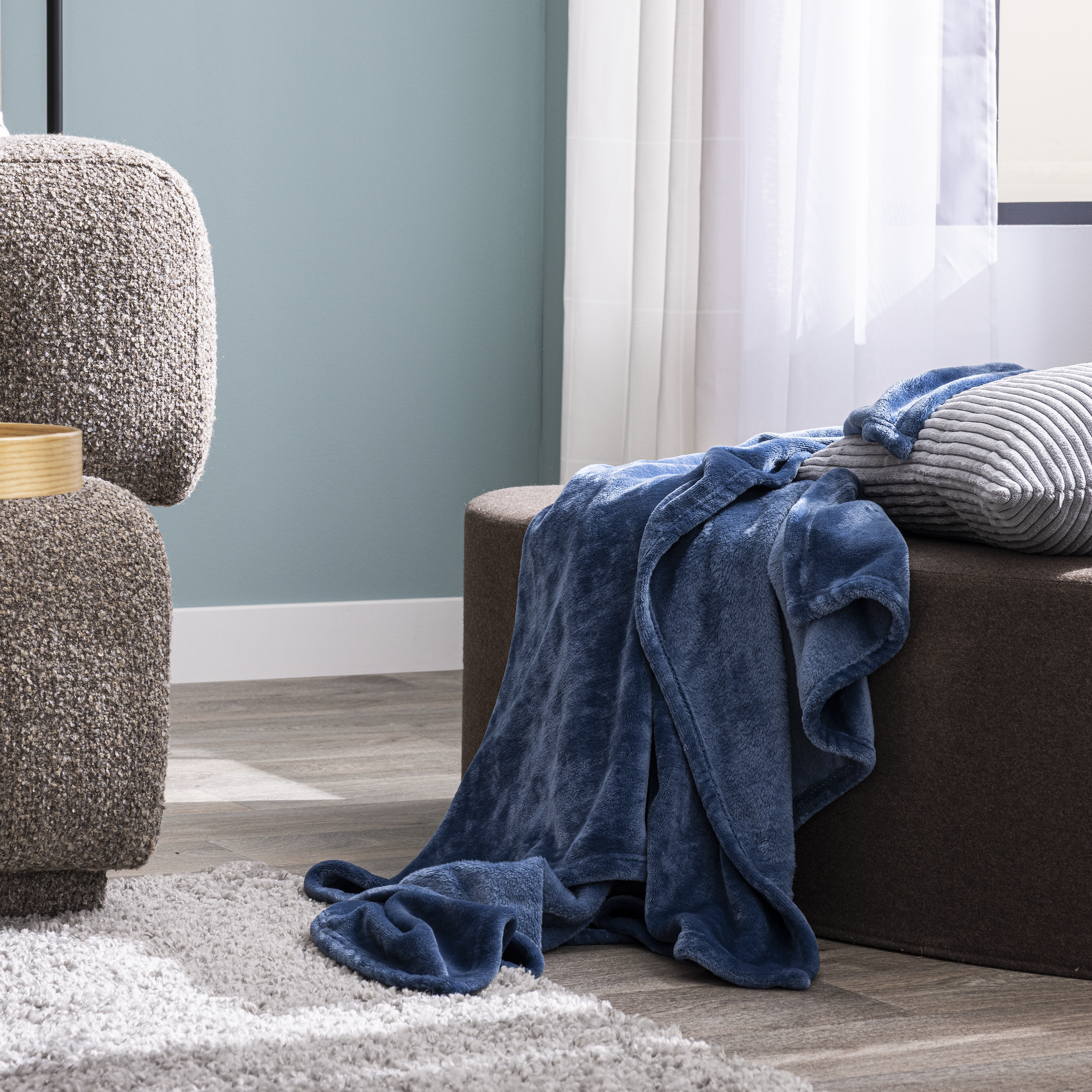 Manta franela New Kieran rectangular INSPIRE poliéster liso azul de 130x170 cm - 5