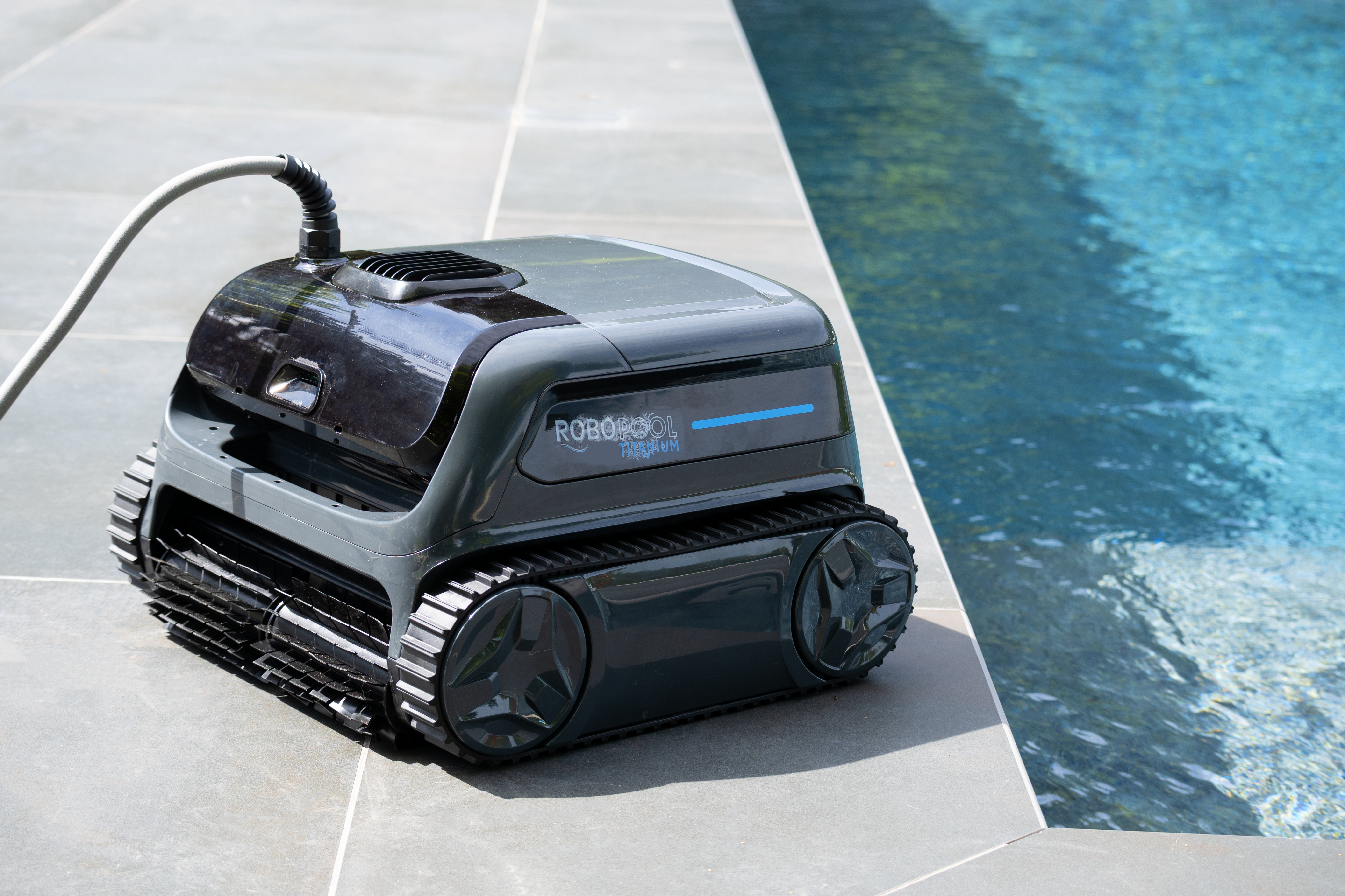 Robot de piscine BESTWAY TITANIUM - 6
