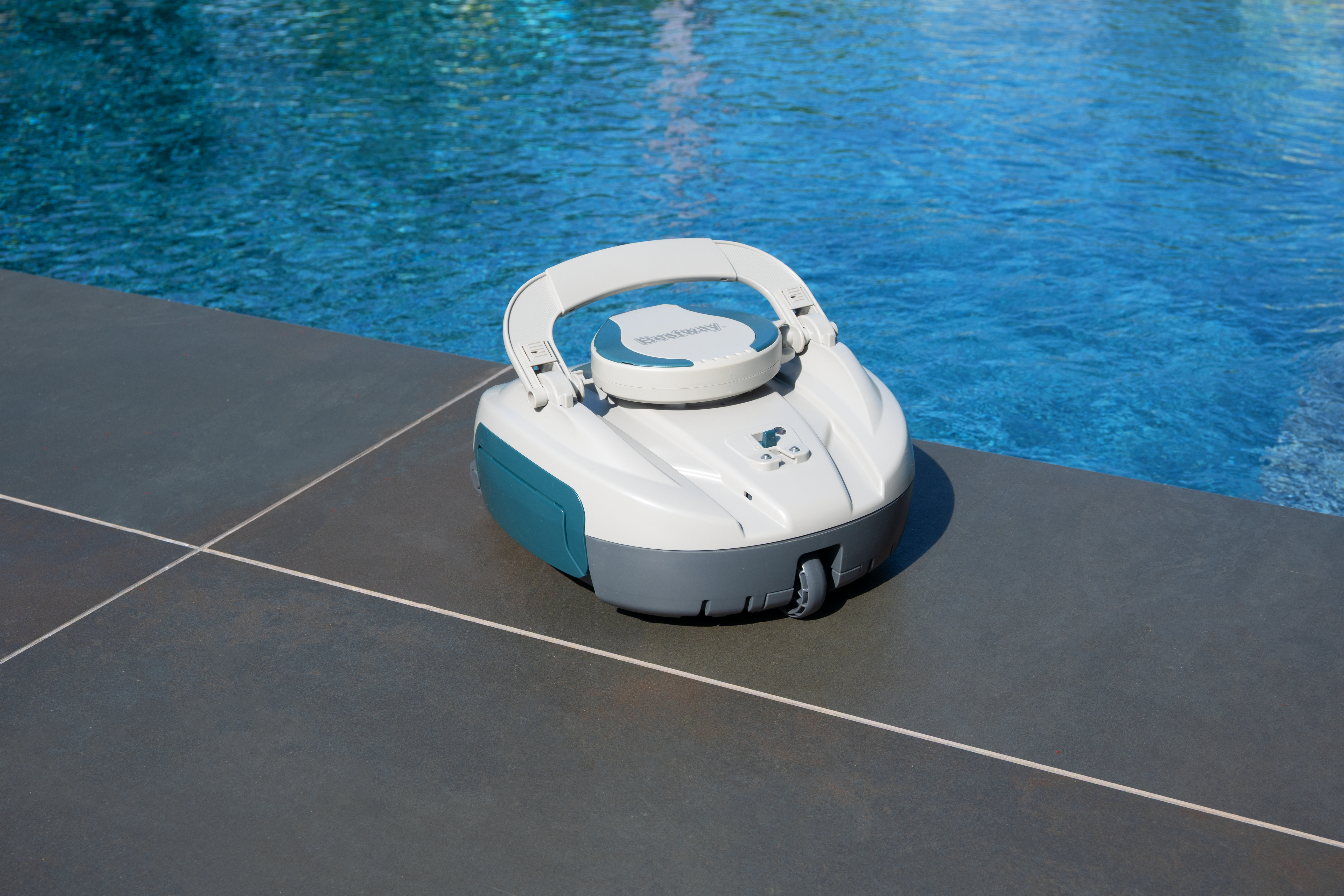 Robot de piscine batterie Jade BESTWAY - 8