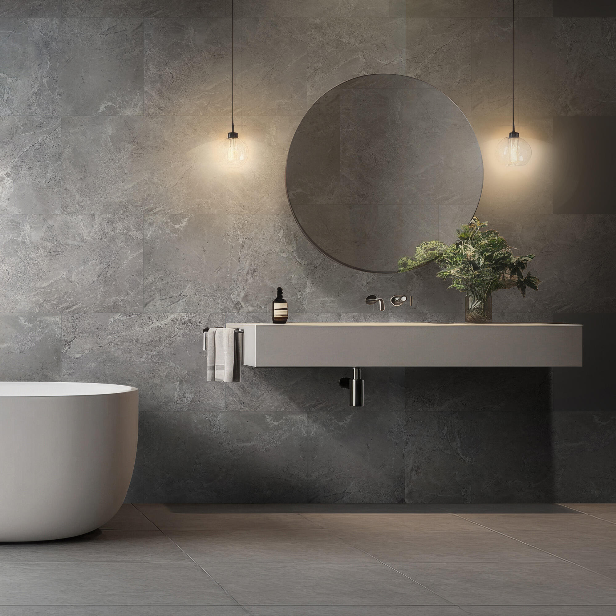Salle de bain moderne rénovée par Econstrutec, avec douche vitrée et finitions minimalistes