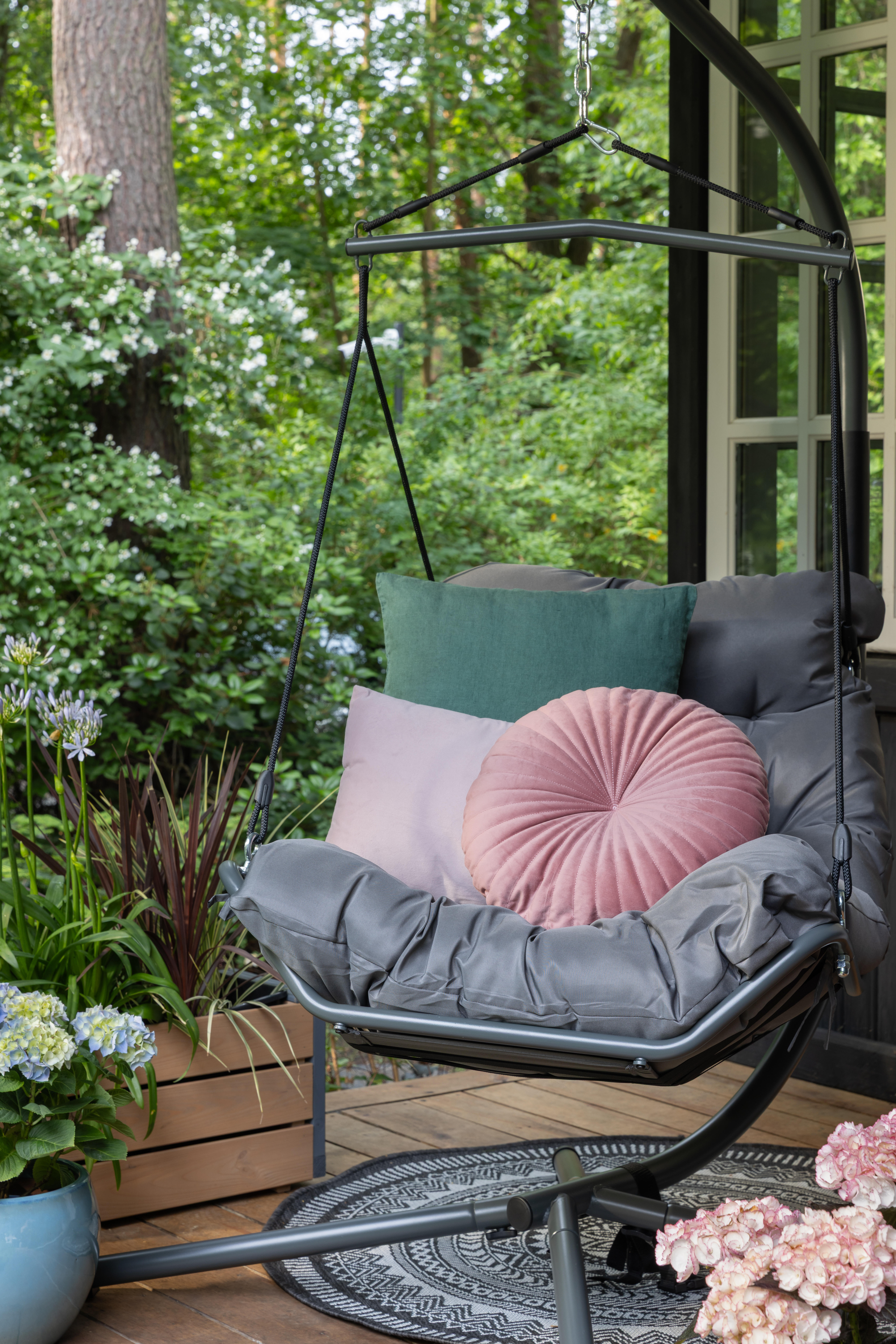 Poduszka okrągła welurowa Tony Bistro różowa śr. 40 cm Inspire - 10