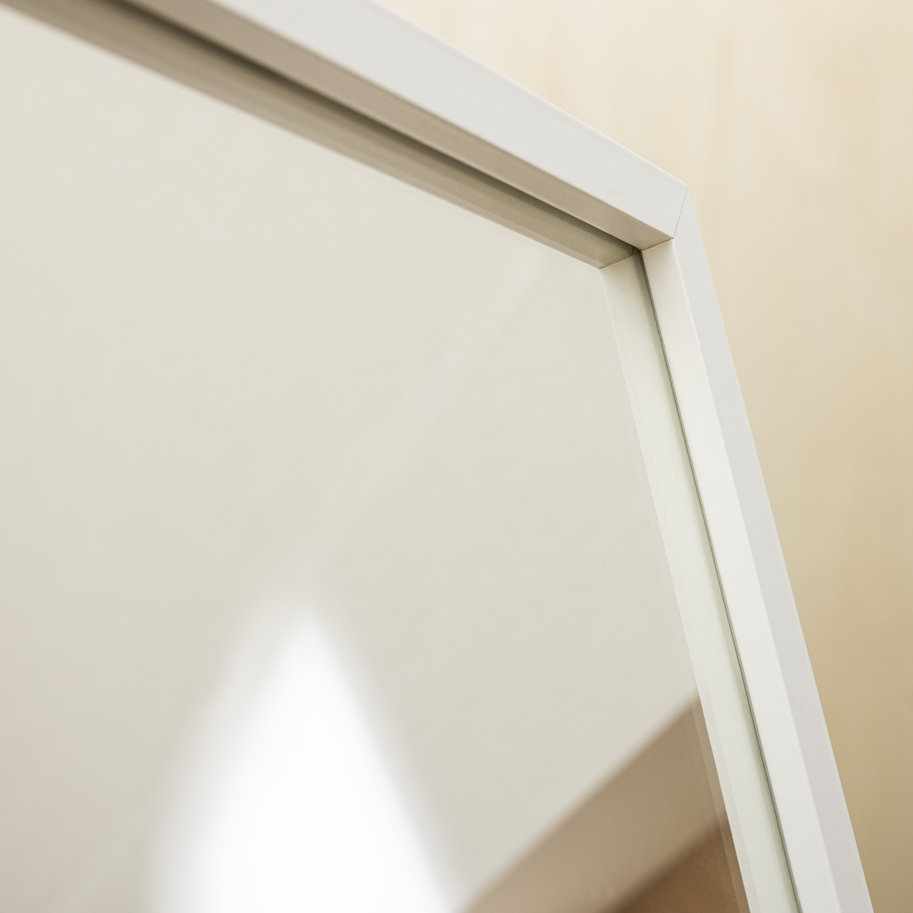 Lustro stojące Milo białe 30 x 140 cm Inspire - 11