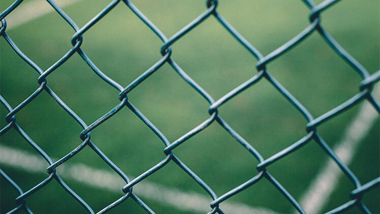 Pali in ferro a T ed accessori: