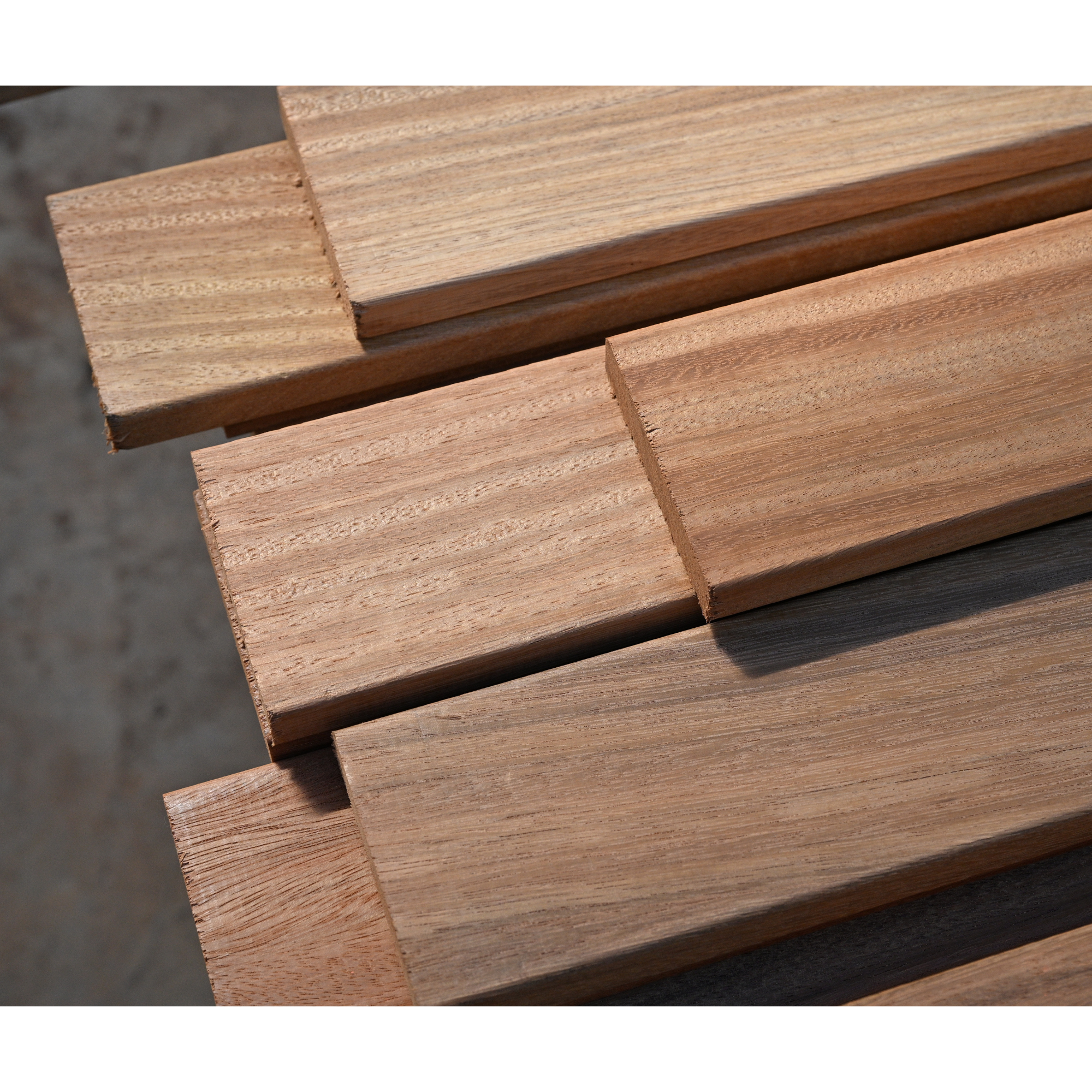 Pack 5 lamas madera tropical Tali 9 x 210 cm y 19 mm marrón MIBAWOOD clase de uso 4 - 23