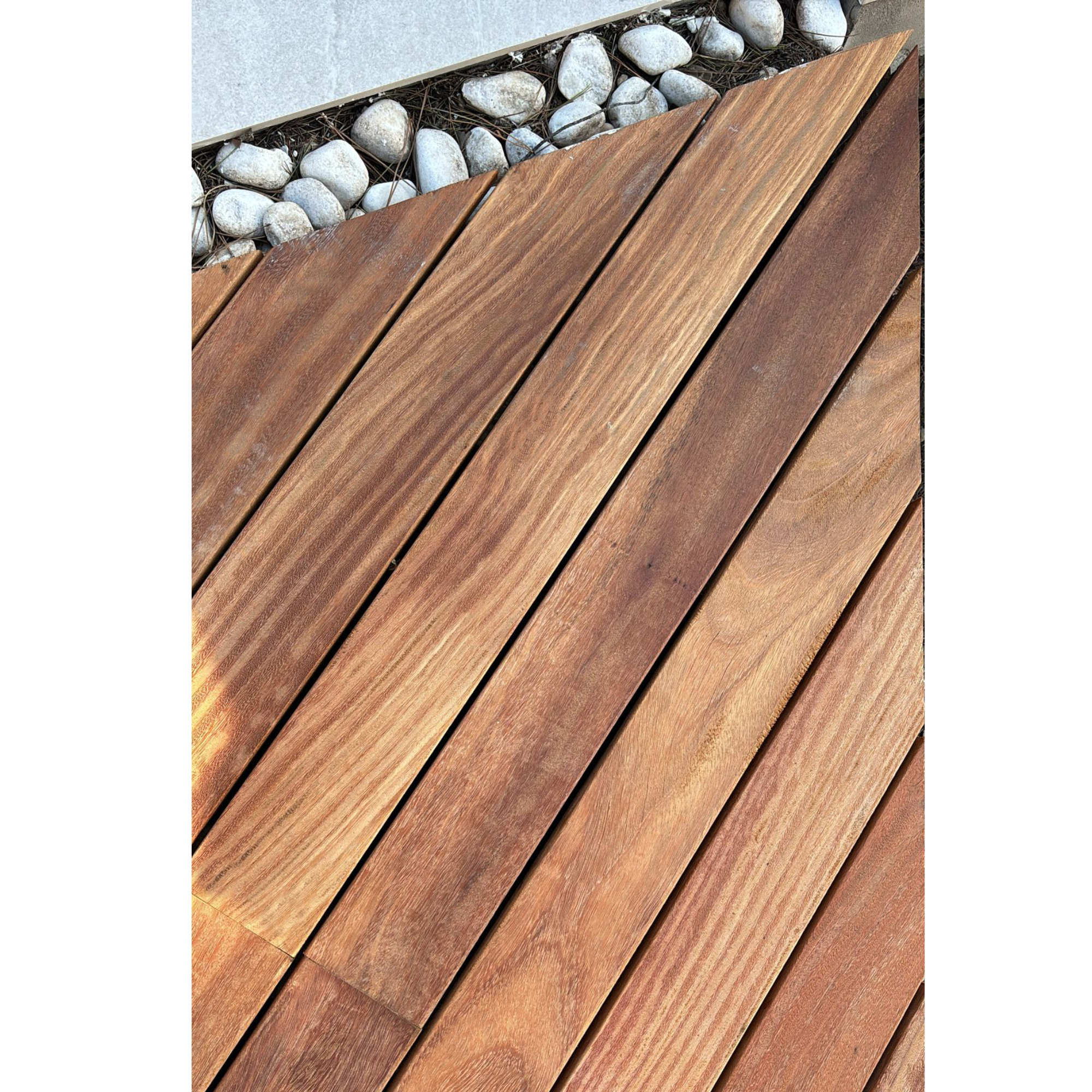 Pack 5 lamas madera tropical Tali 9 x 210 cm y 19 mm marrón MIBAWOOD clase de uso 4 - 5