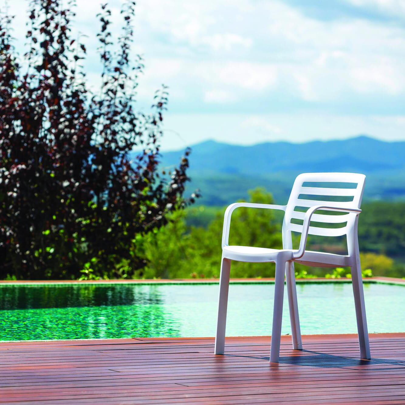 Silla de jardín de exterior de resina con brazos Wind blanco - 4