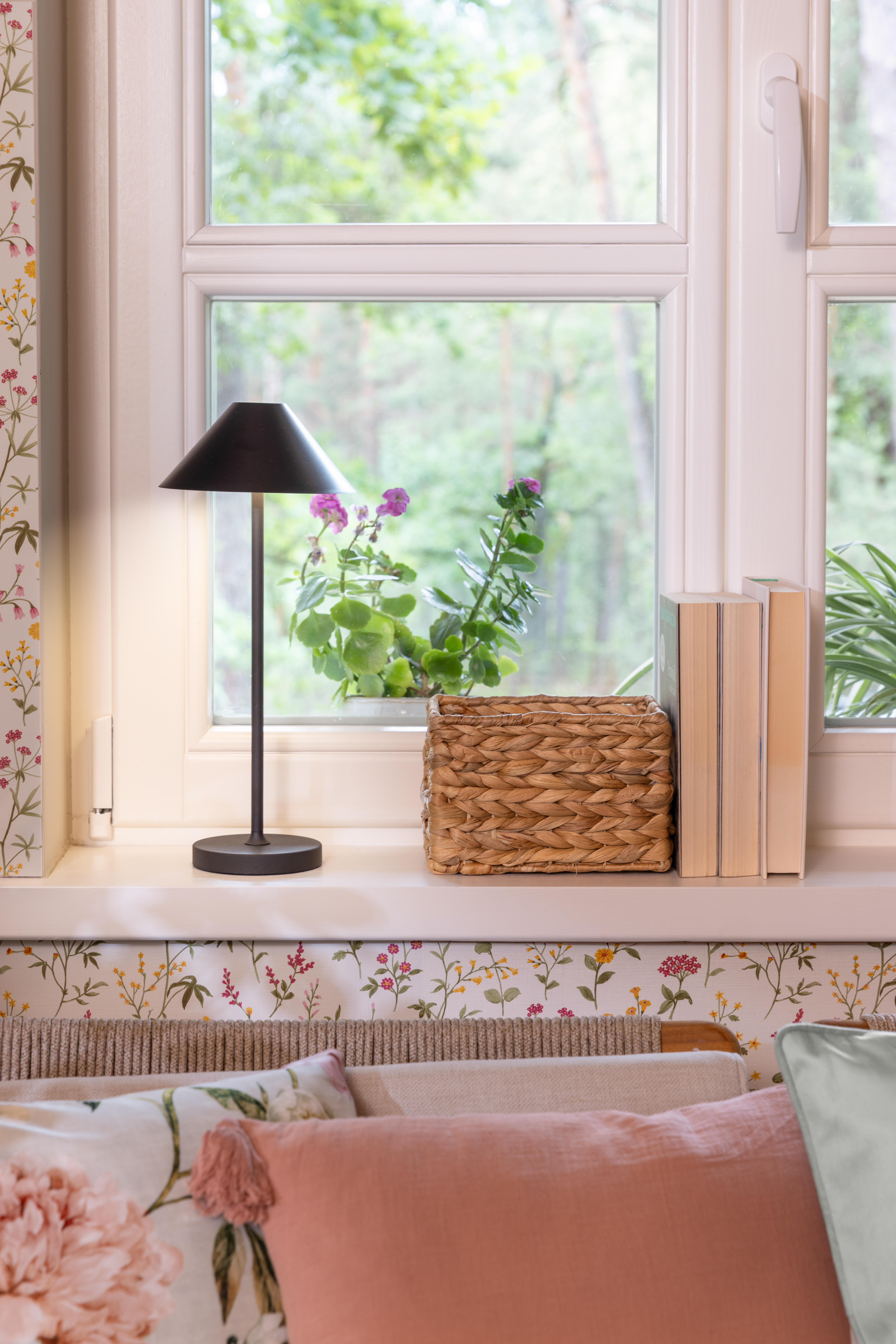 Lampka Malia czarna USB IP44 LED Inspire - 5