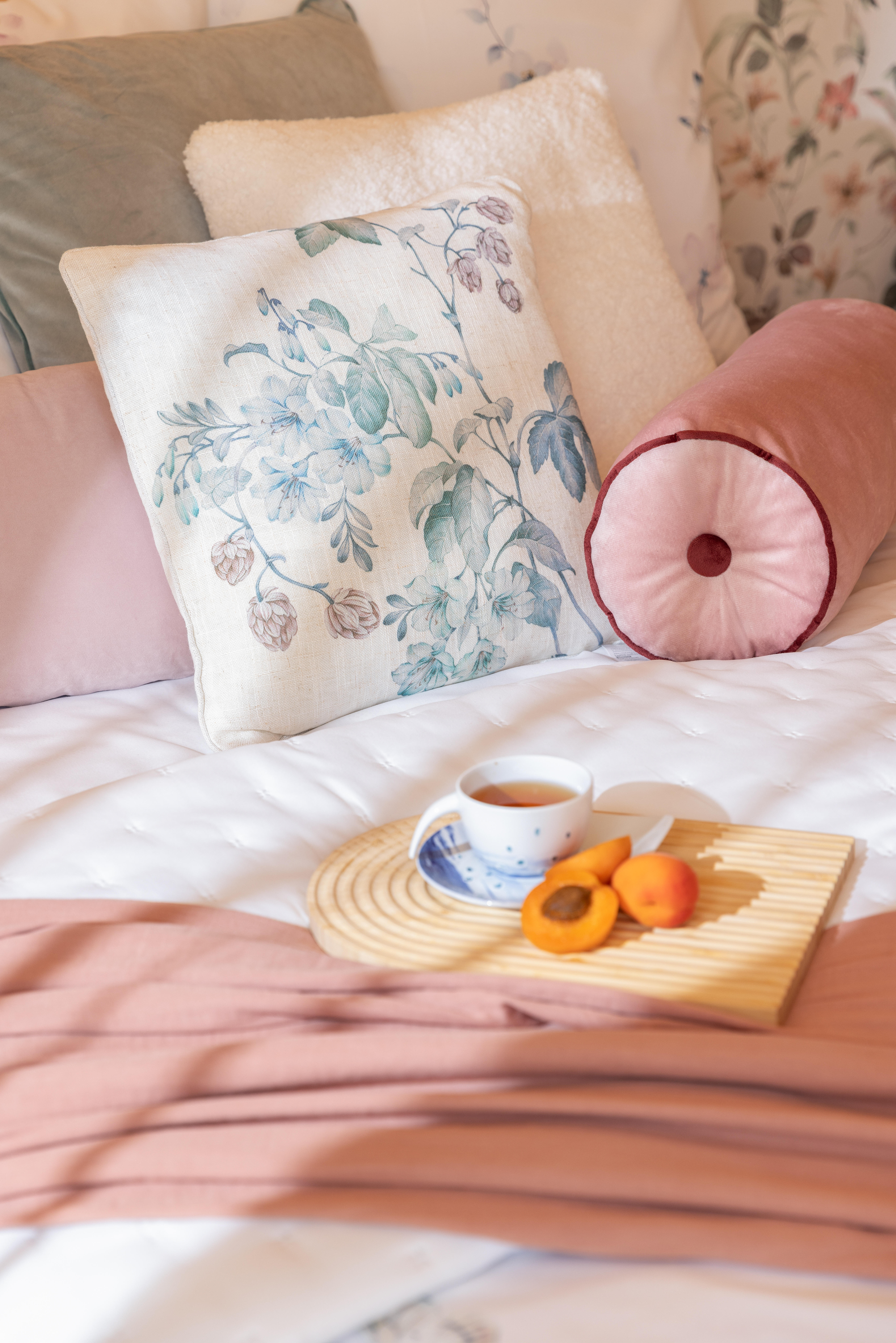 Poduszka welwetowa Gaja oliwka 45 x 45 cm - 8