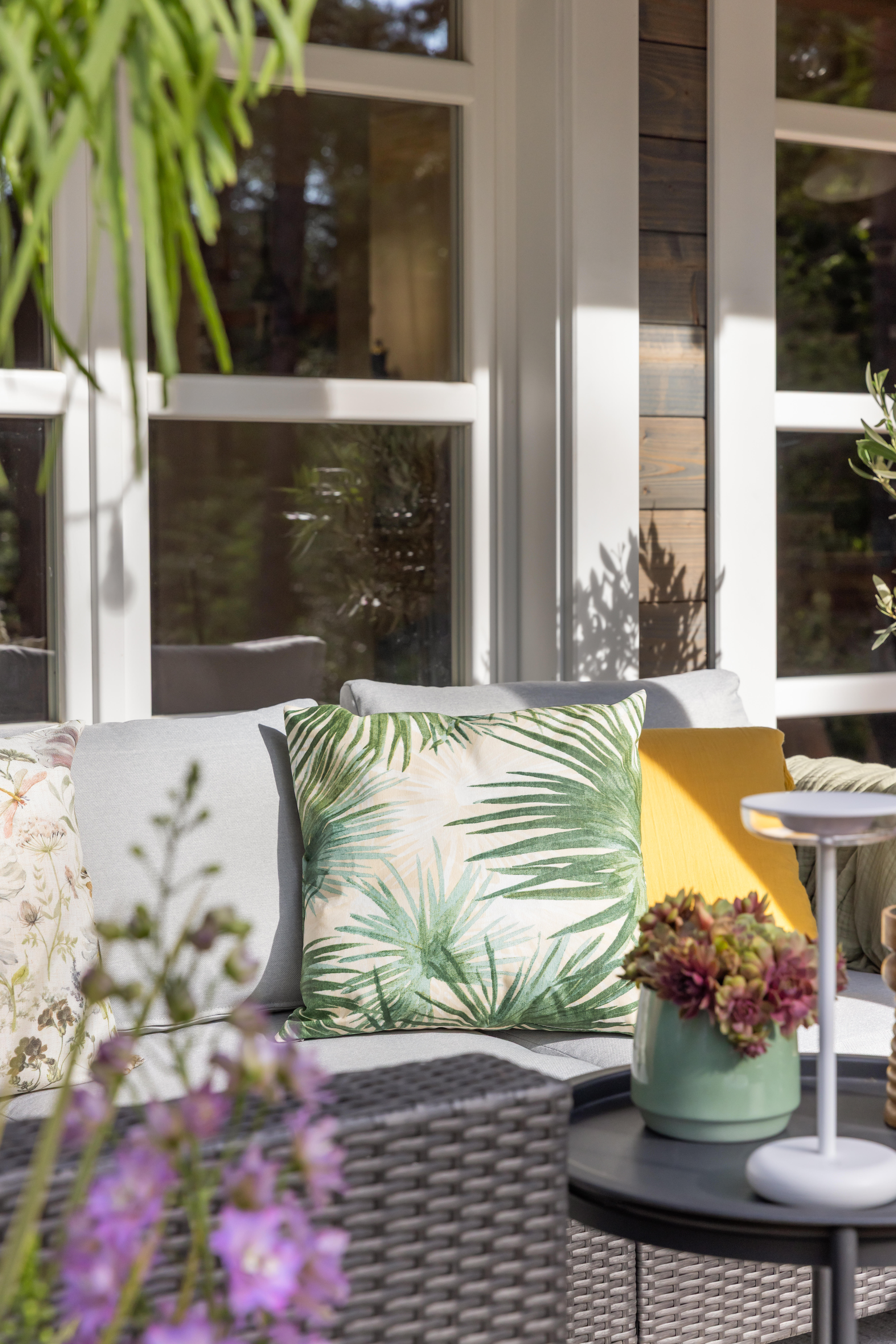 Stolik ogrodowy okrągły Mobis 45 cm antracytowy Naterial - 7