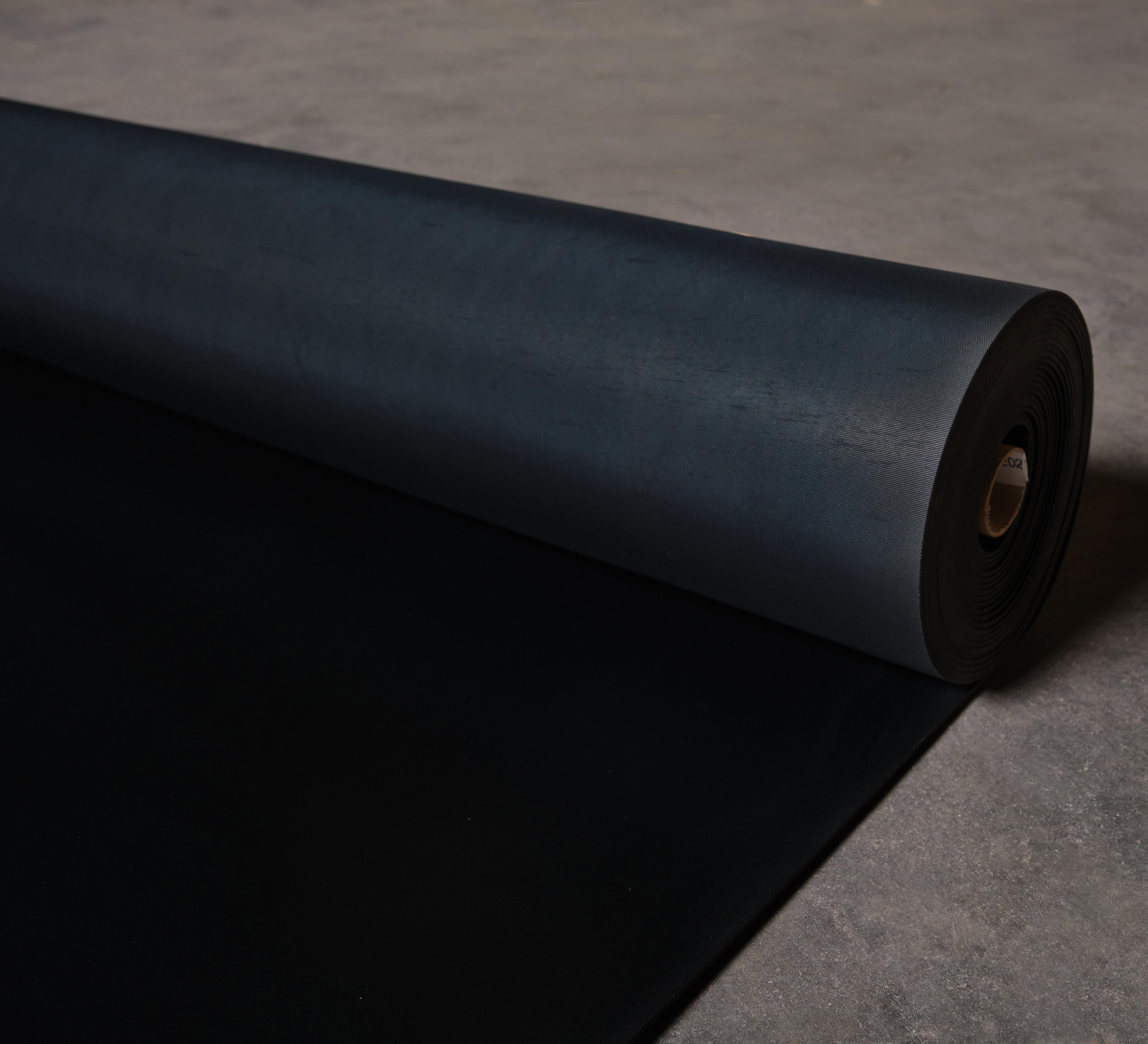 SUELO DE CAUCHO LISO ROLLO 1,20X1M | Obramat
