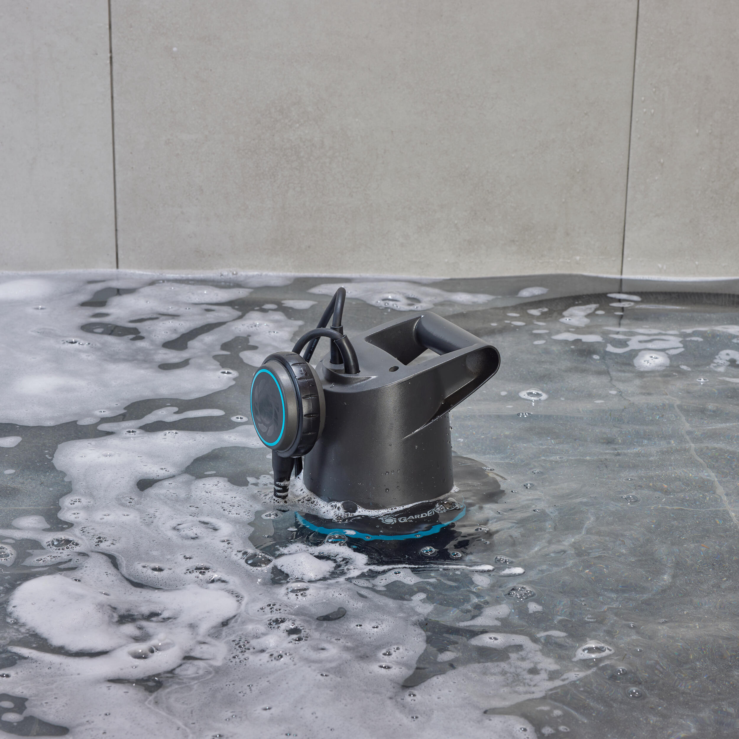 Pompe d'évacuation eaux chargées GARDENA 20000 l/h - 5