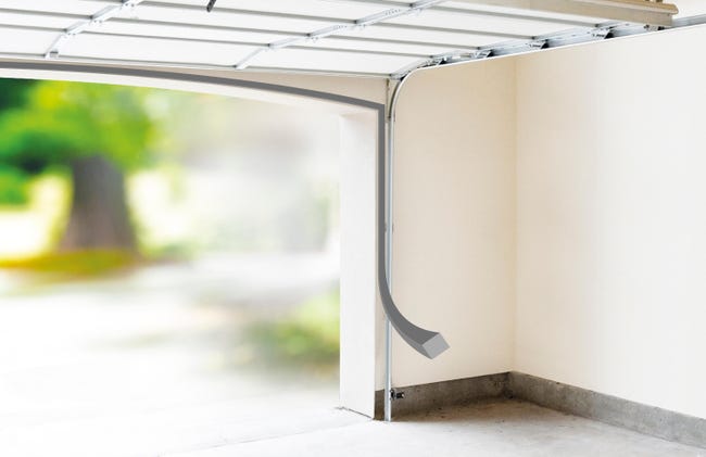 Guarnizione Isolante Per Porta Garage In Gomma Cellulare - 4,8 M - Nero - M-d Products 03749 - Foto 2