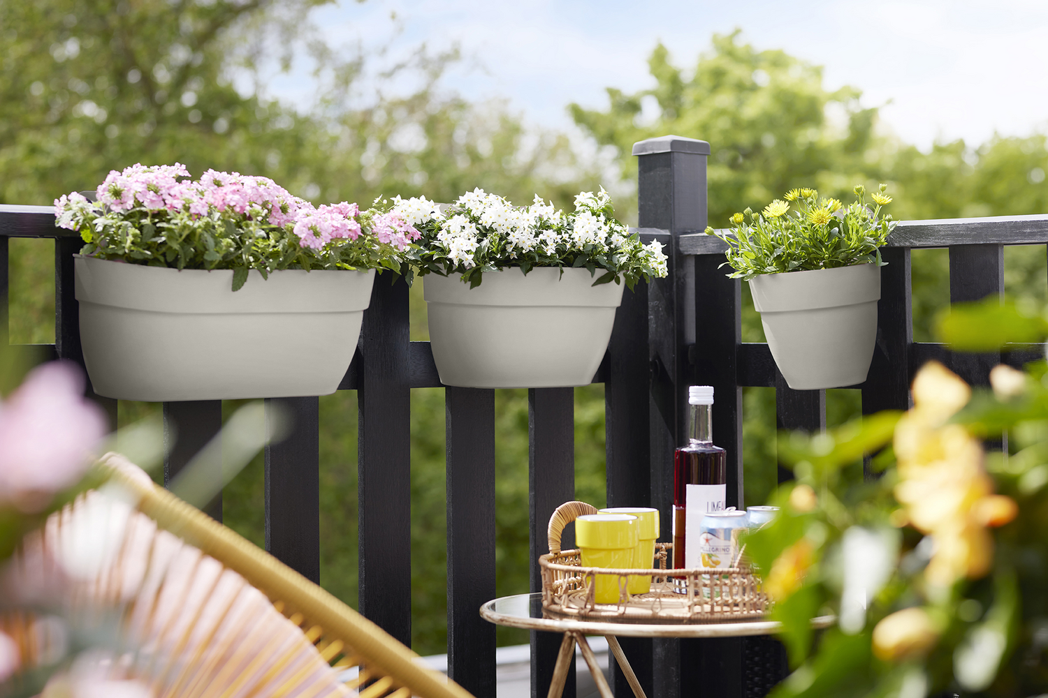 Jardinera con soporte Vibia de polipropileno blanco 24.1 cm - 5