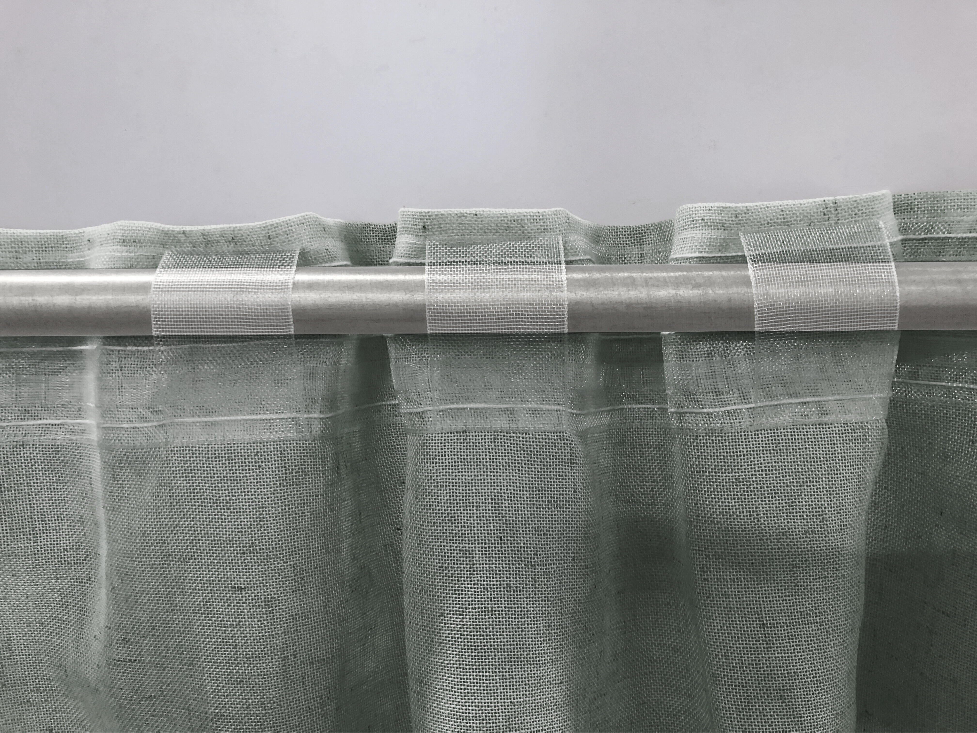Tenda INSPIRE Charlina grigio, fettuccia e passanti nascosti 140x280 cm - 4