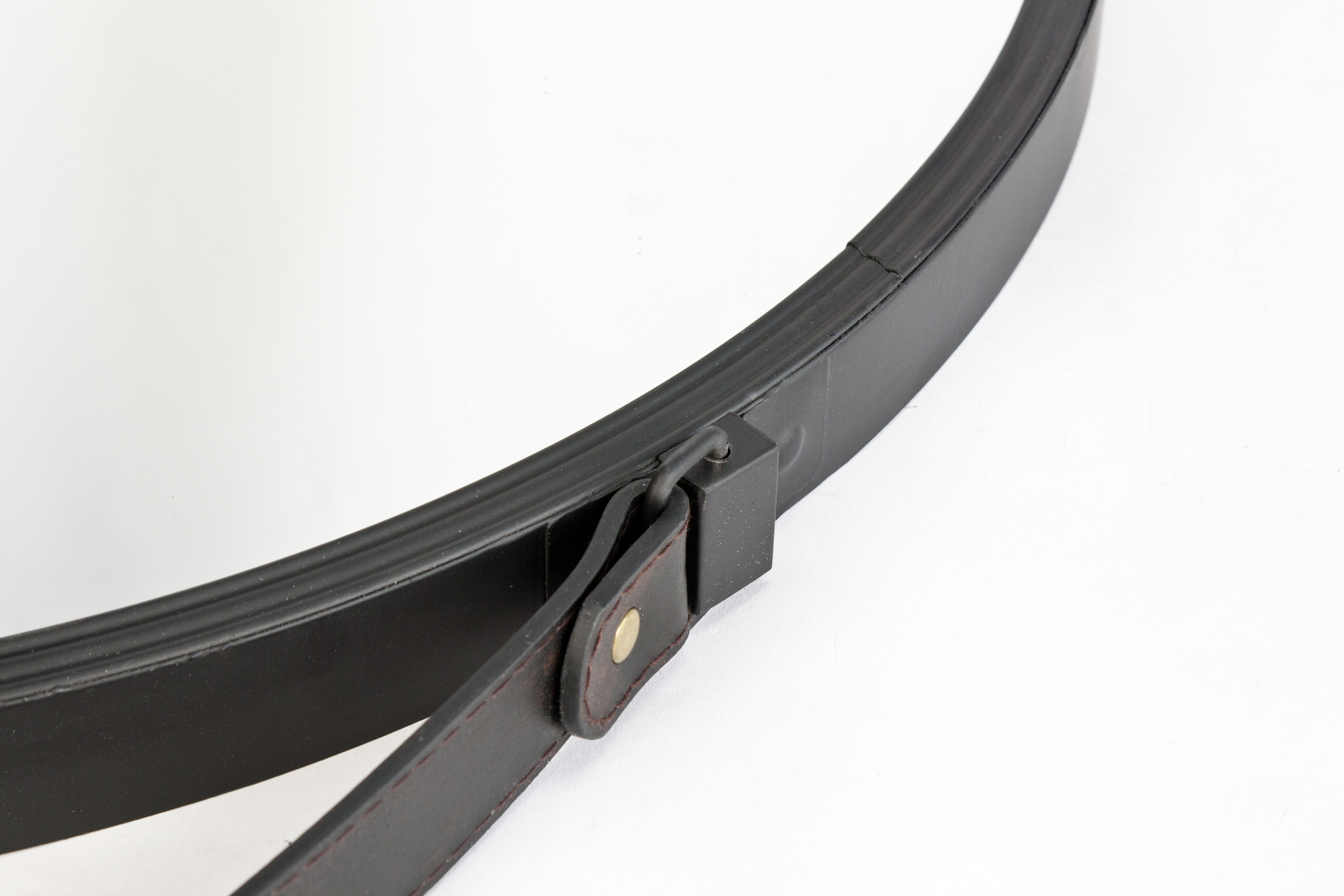 Lustro okrągłe Barbier na pasku czarne śr. 55 cm Inspire - 10