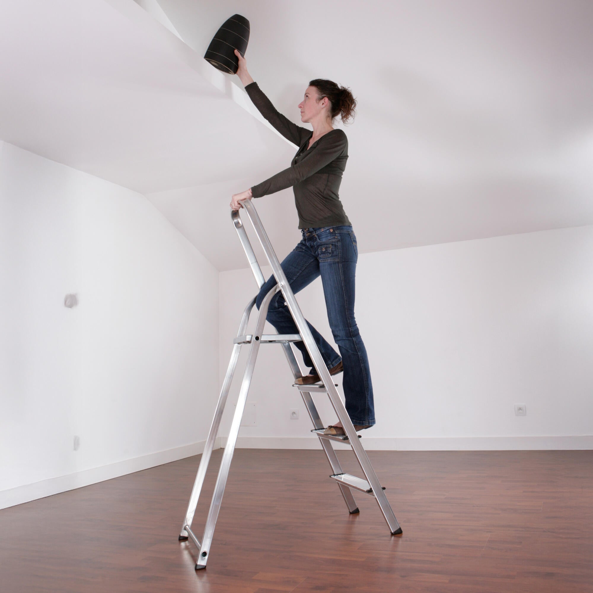 Escabeau domestique pliable 4 marches SELEKTA MixAlu - 2