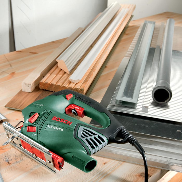 Scie sauteuse PST 9500 PEL découpe bois métal