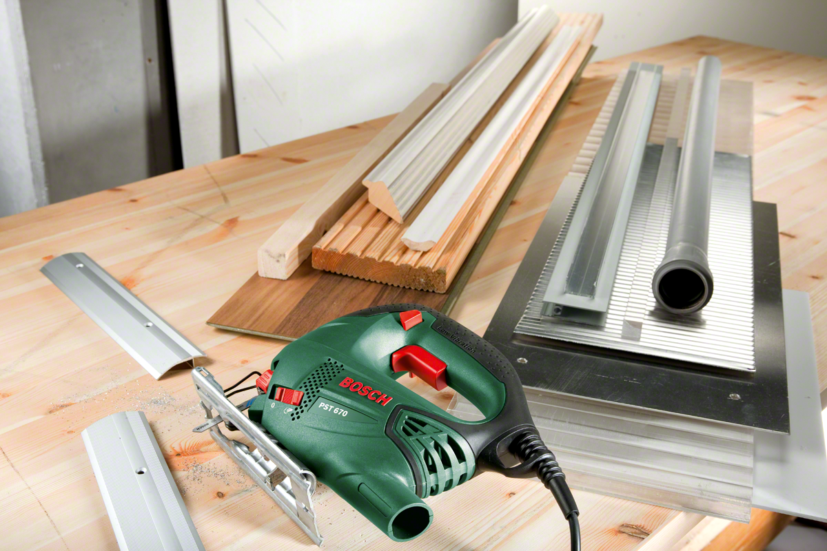 Scie sauteuse filaire BOSCH PST 670 + 5 lames, 500 W - 3