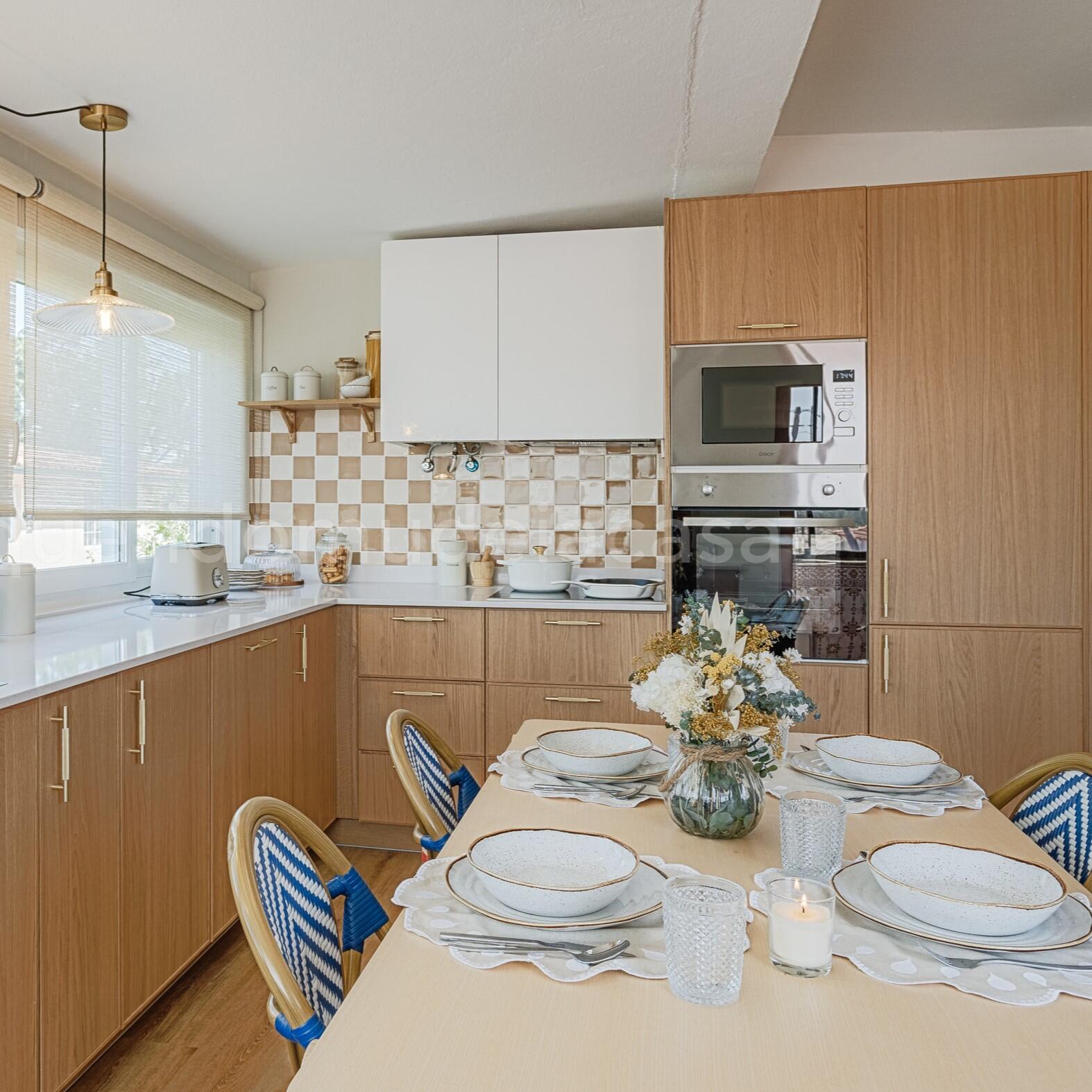 Pavimento vinílico SPC click flutuante Caravel Iberian Ribadão 6,5 mm com base NAT357 - 6