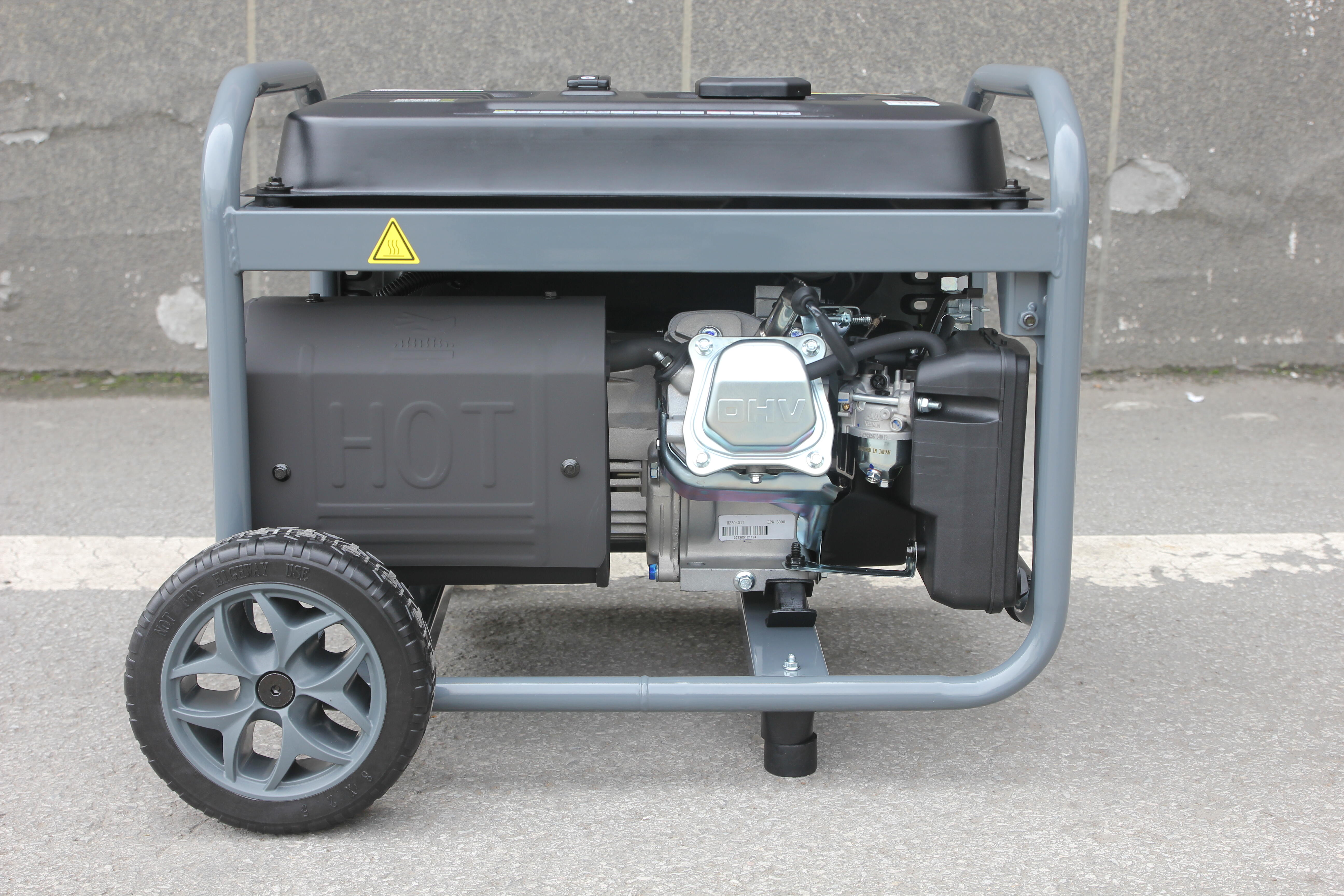 Gerador a gasolina com AVR arranque elétrico 2900W/2700W Pramac EPW3000 - 14