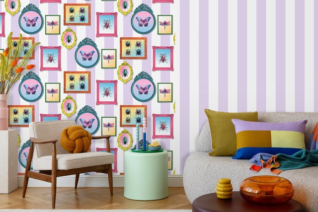 Papier peint vinyle sur intissé illusions rayures violet