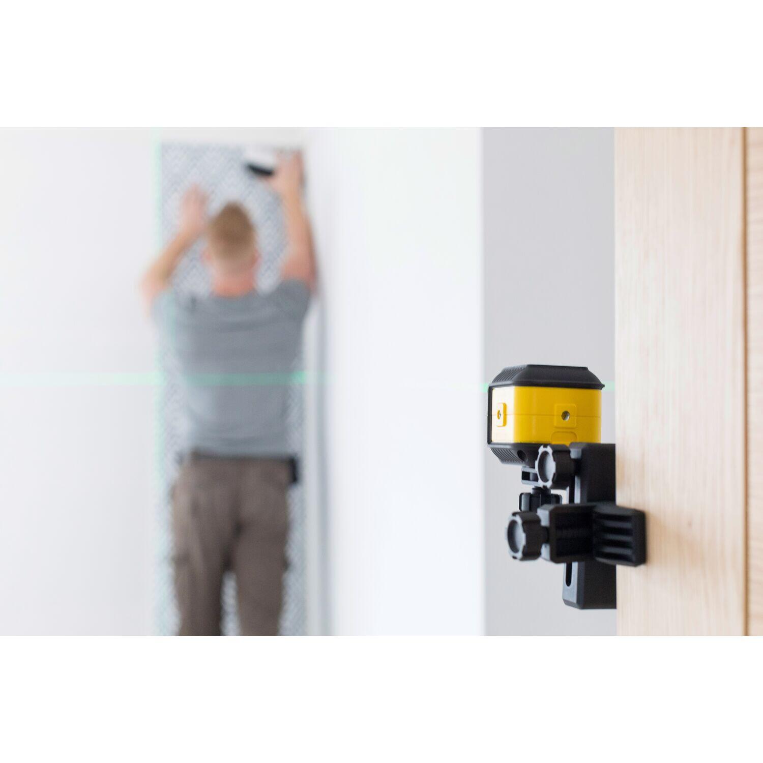 KIT NIVEL LÁSER VERDE CON TRÍPODE+BOLSA - 2