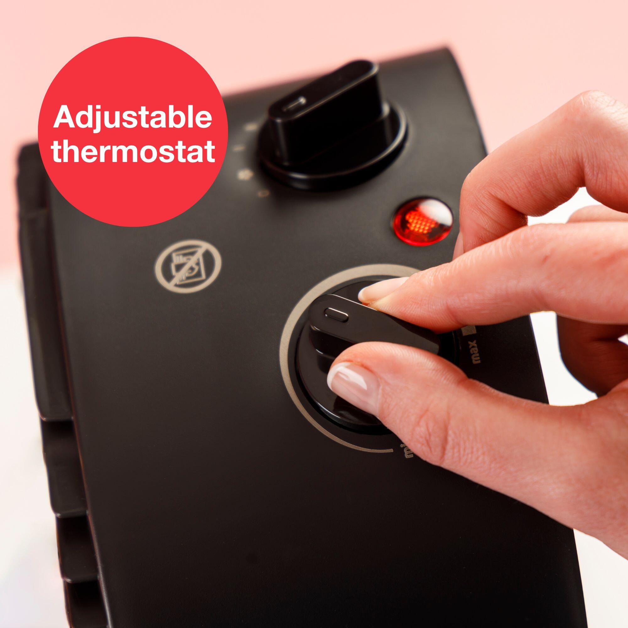 Calefactor eléctrico Solac TV8436 de 2000W de potencia en color negro
 - 4