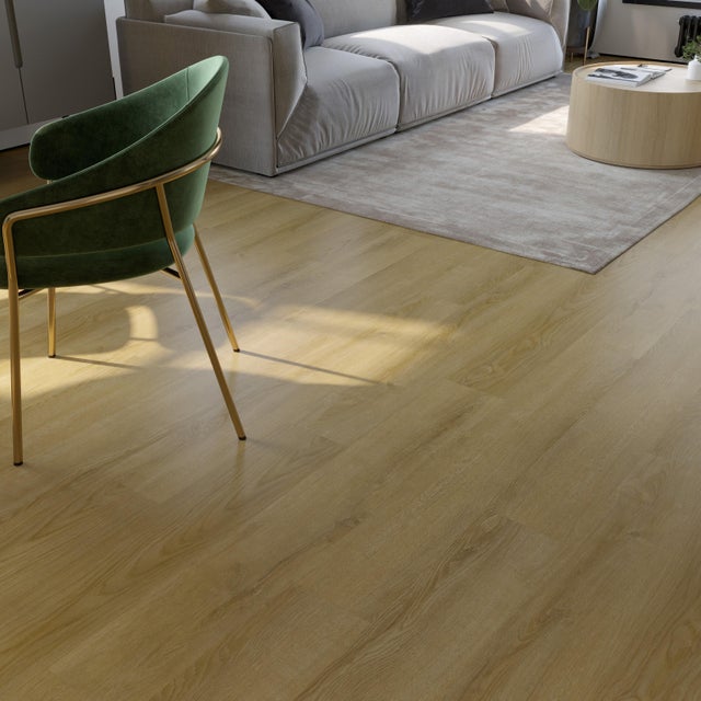 Pavimento SPC effetto legno rovere miele Sp 5 mm passaggio importante con sottopavimento integrato, Puglia, 1.767 m²