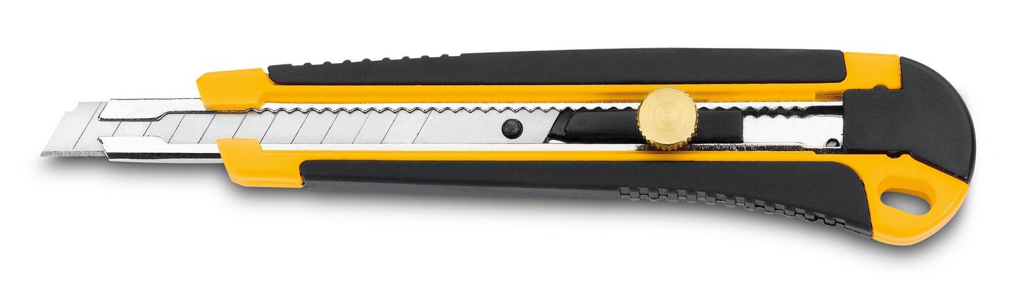 Cutter metalico 9 mm 3 Hojas - 2