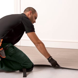 Τοποθέτηση πατώματος PVC...