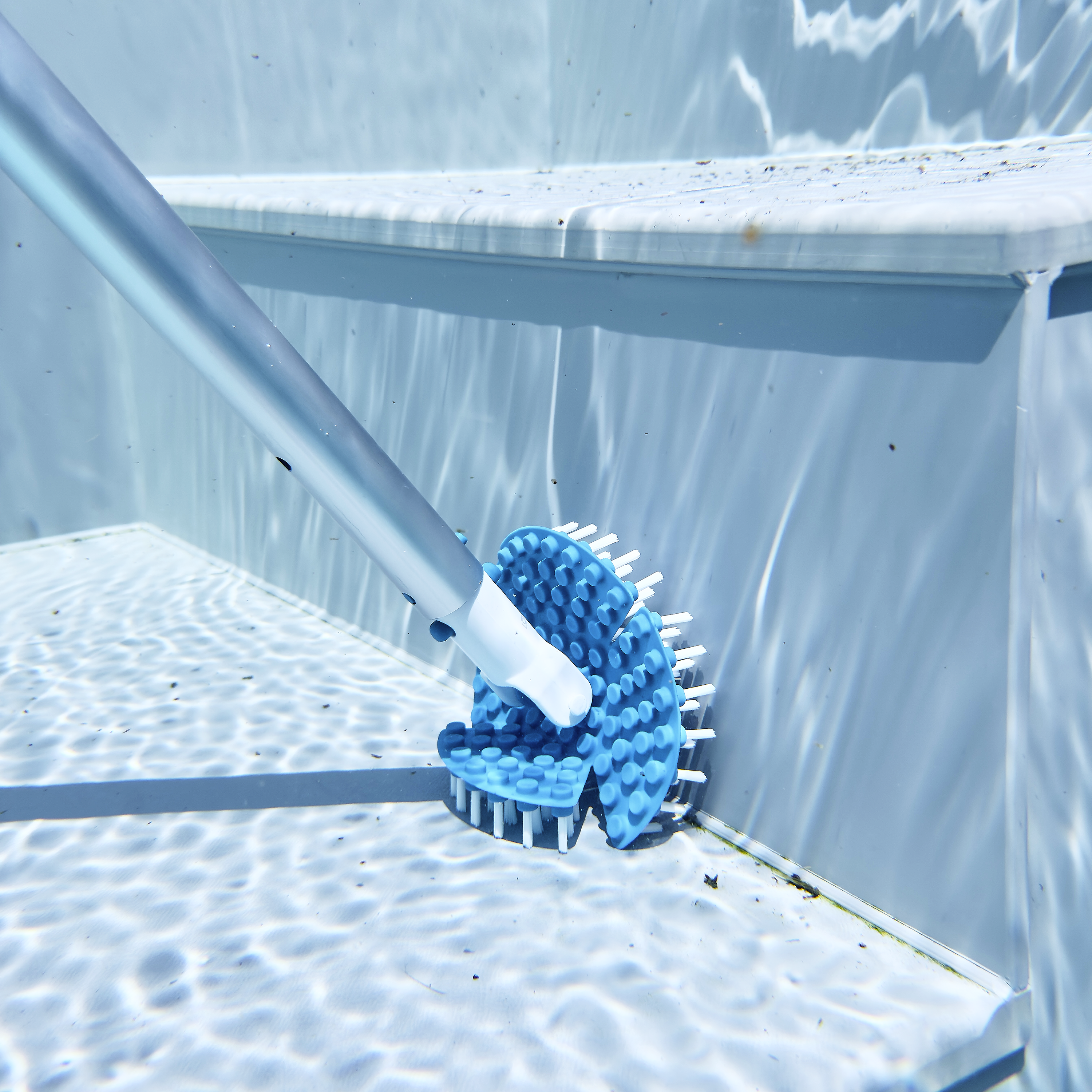 Brosse pour spa ultra flexible NATERIAL - 3
