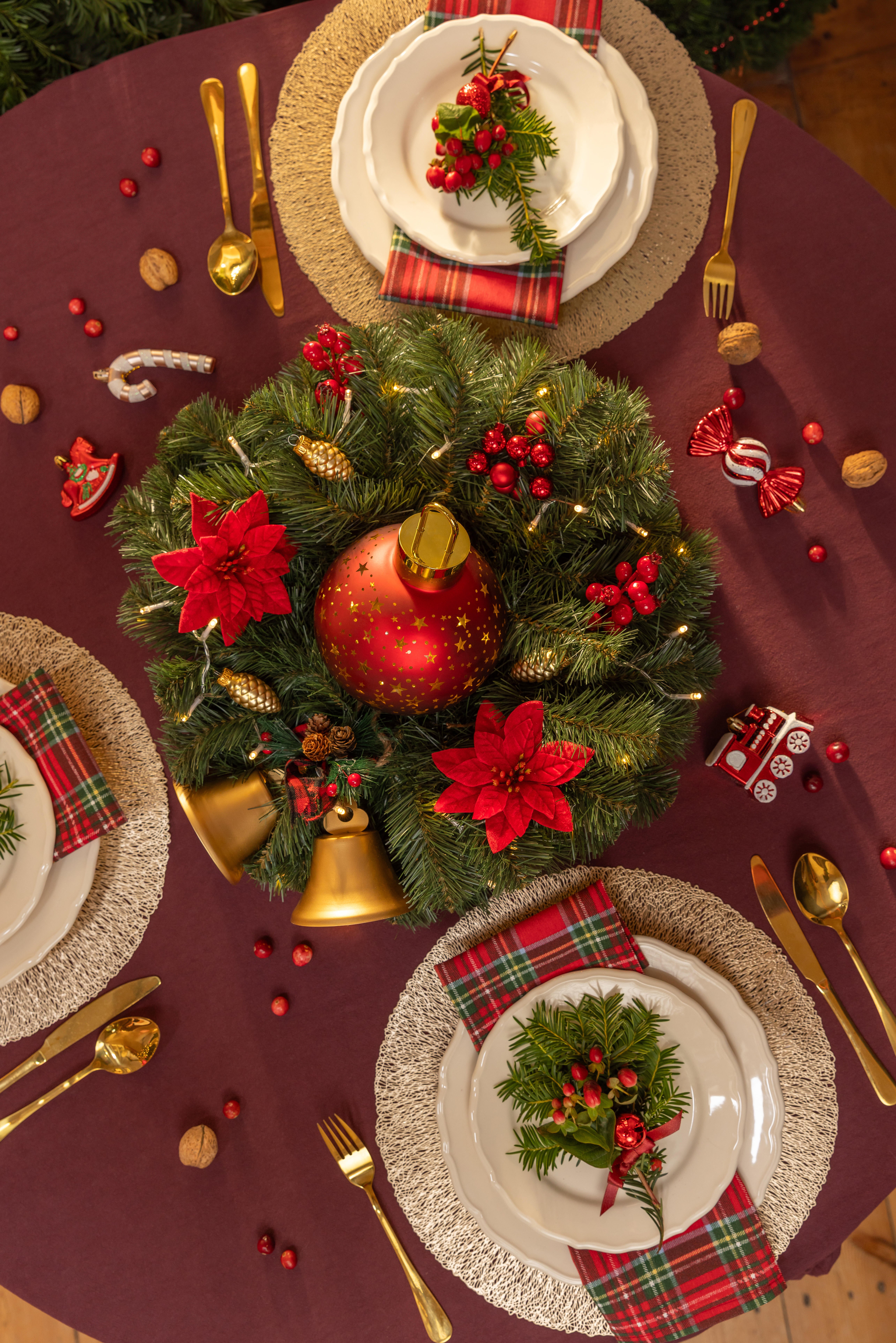 Wianek świąteczny świerkowy 35cm zielony - 5