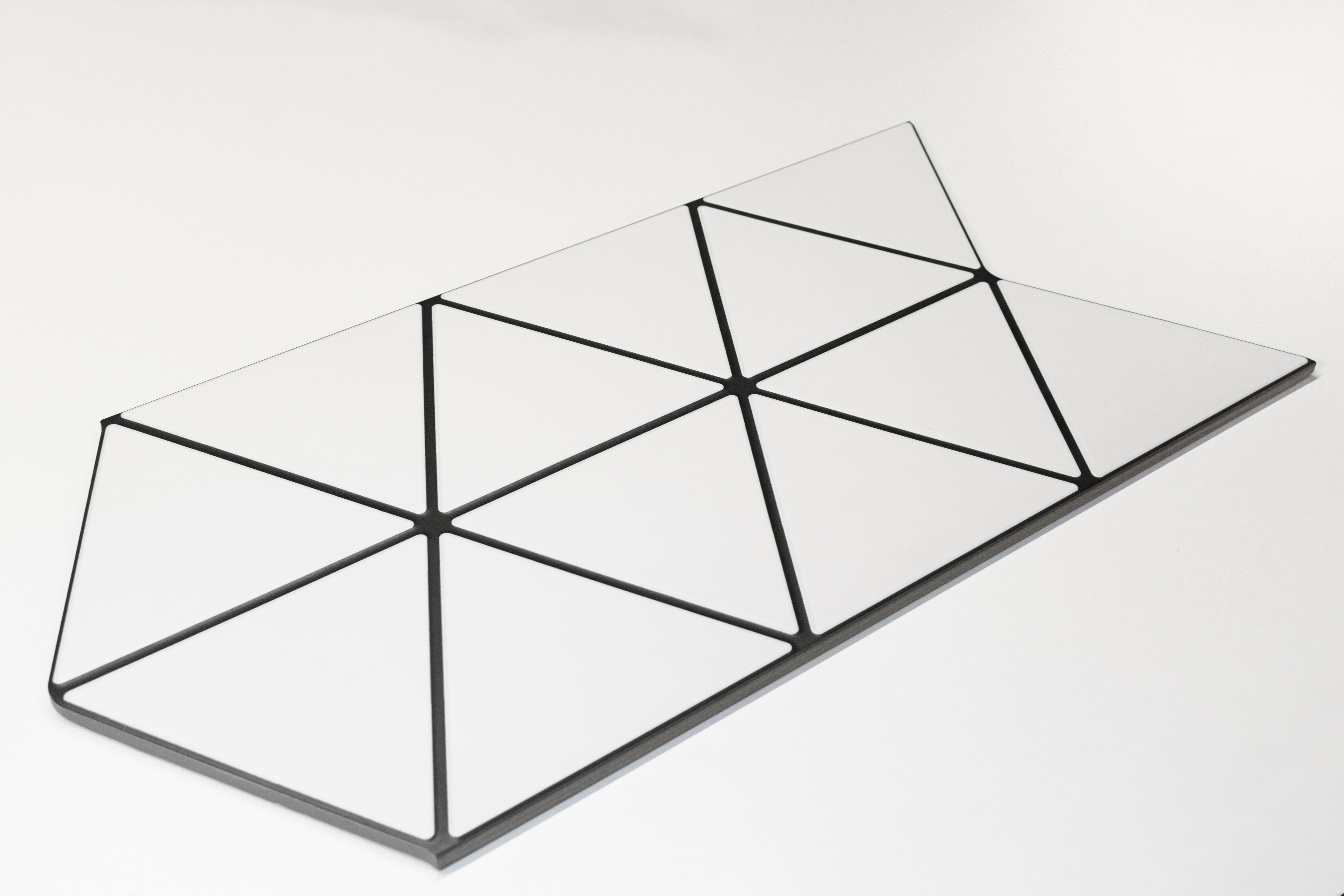 Azulejo porcelánico Triangle blanco 28x48.5 cm | Leroy Merlin