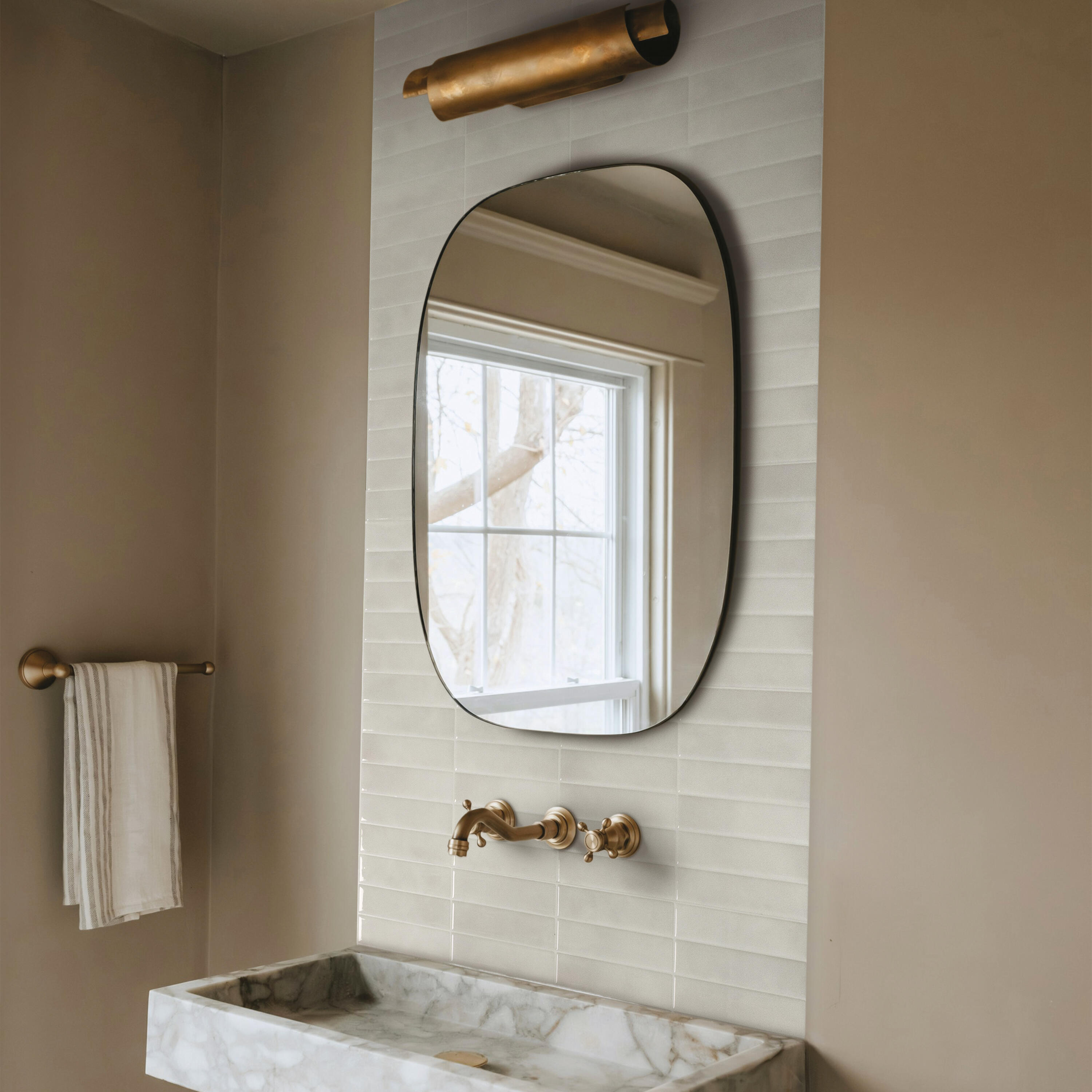 Adhesivo decorativo en rollo Poliuretano Zen Baldosa Morocco Essaouira color Blanco brillante. De 0.228 x 0.29 m. Recomendado: para decorar una pared o un objeto. SMART TILES - 8